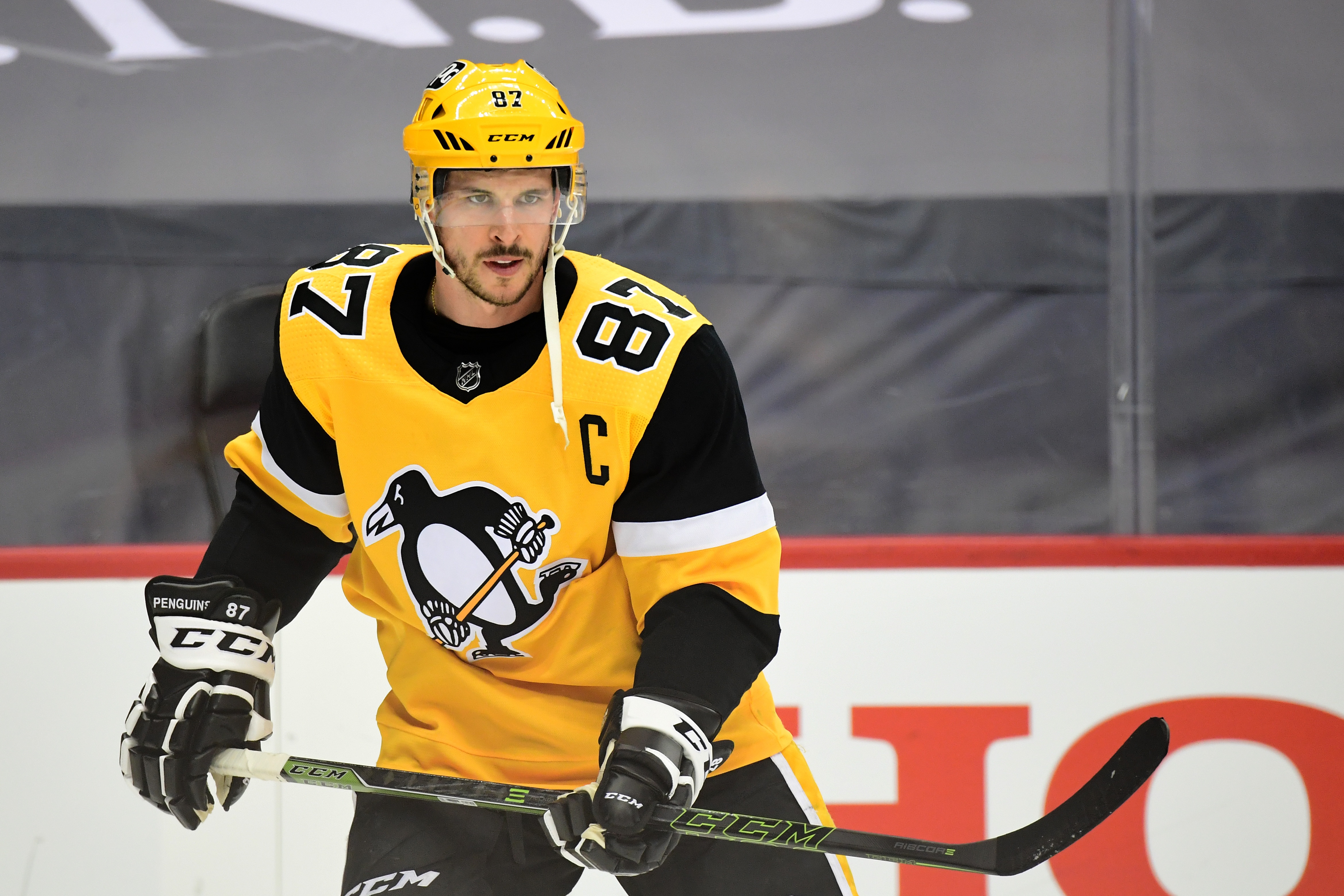 PITTSBURGH, PENNSYLVANIA - MAY 24: Sidney Crosby #87 of the Pittsburgh Penguins warms up prior to Game Five of the First Round of the 2021 Stanley Cup Playoffs against the New York Islanders at PPG PAINTS Arena on May 24, 2021 in Pittsburgh, Pennsylvania. (Photo by Emilee Chinn/Getty Images)