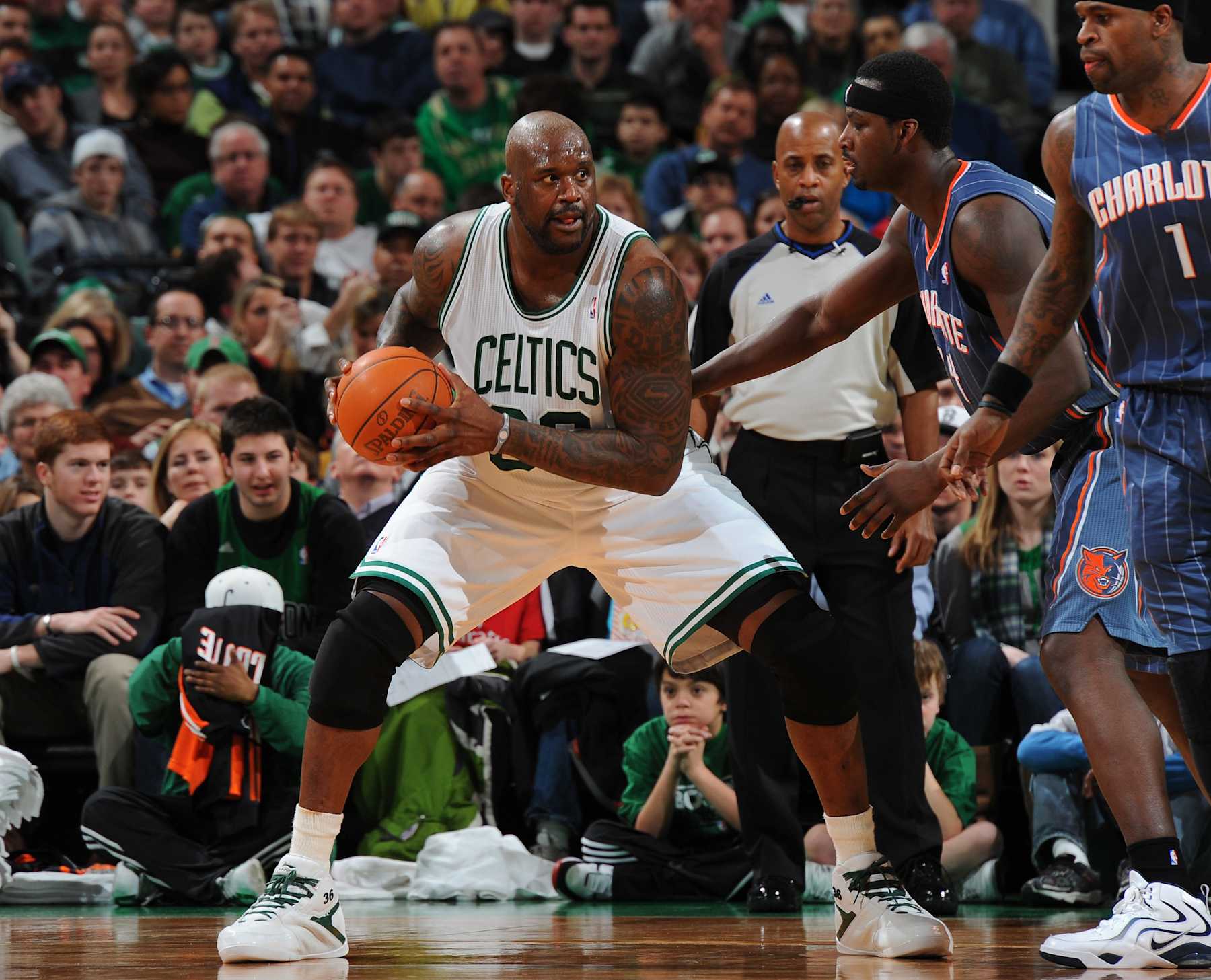 BOSTON, MA - JANUARY 14:  Shaquille O'Neal #36 of the Boston Celtics handles the ball during a game against the Charlotte Bobcats on January 14, 2011 at the TD Garden in Boston, Massachusetts.  NOTE TO USER: User expressly acknowledges and agrees that, by downloading and or using this photograph, User is consenting to the terms and conditions of the Getty Images License Agreement. Mandatory Copyright Notice: Copyright 2011 NBAE  (Photo by Brian Babineau/NBAE via Getty Images) 