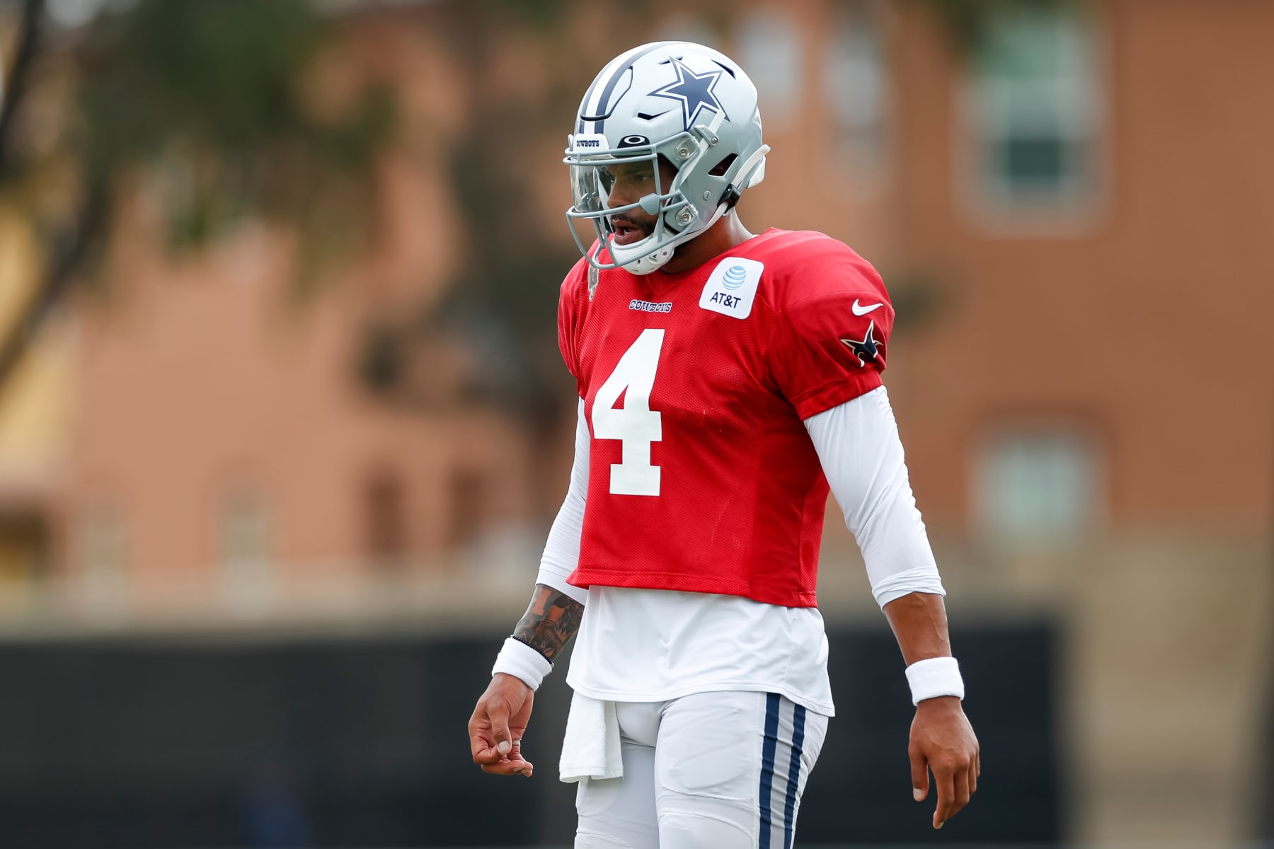 OXNARD, CA - AUGUST 15: Dallas Cowboys quarterback Dak Prescott (4) takes part in a drill during the team's training camp at Marriott Residence Inn at River Ridge on August 15, 2023, in Oxnard, CA. (Photo by Brandon Sloter/Icon Sportswire via Getty Images)