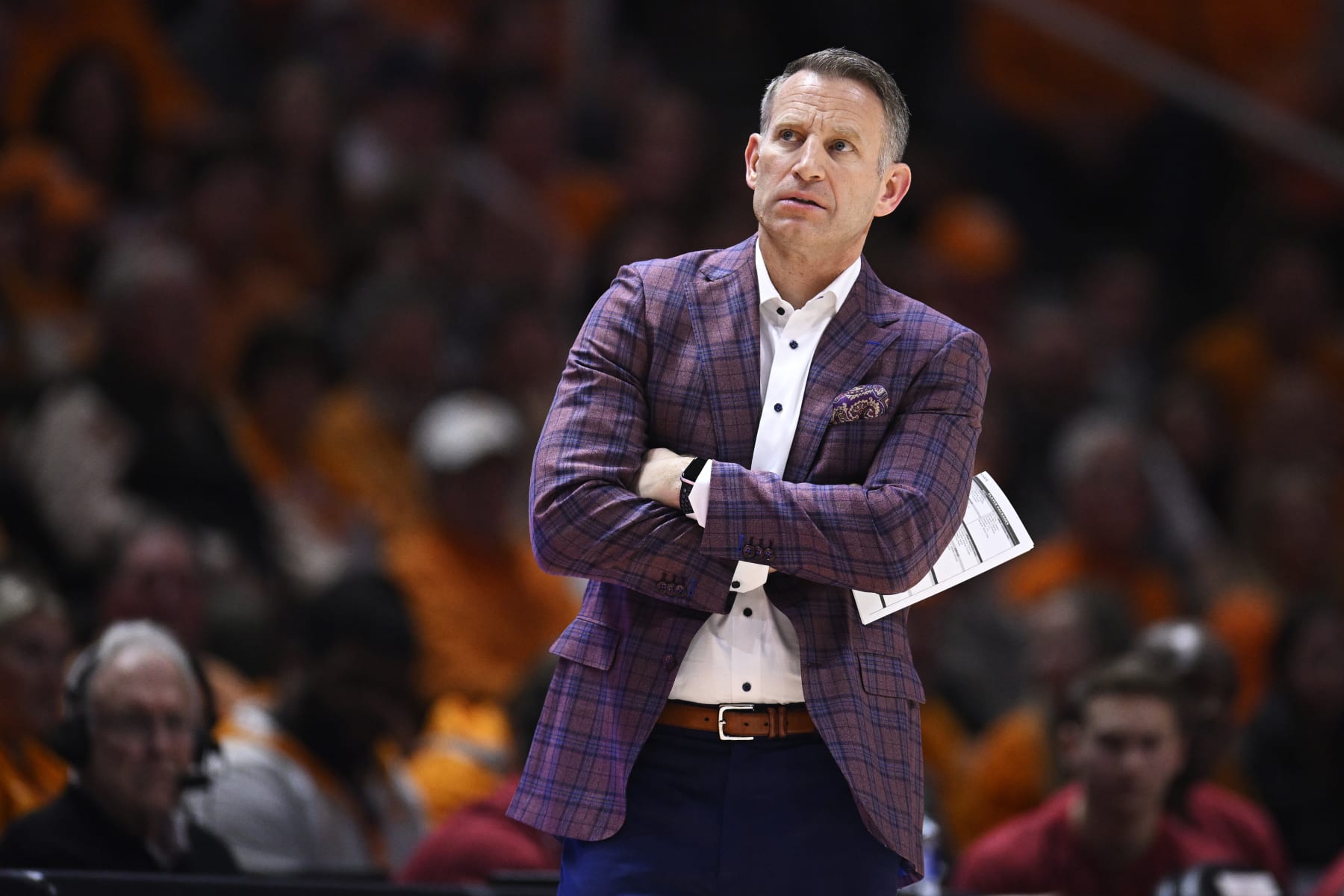 KNOXVILLE, TENNESSEE - JANUARY 20: Head coach Nate Oats of the Alabama Crimson Tide looks on against the Tennessee Volunteers in the second half at Thompson-Boling Arena on January 20, 2024 in Knoxville, Tennessee. (Photo by Eakin Howard/Getty Images)