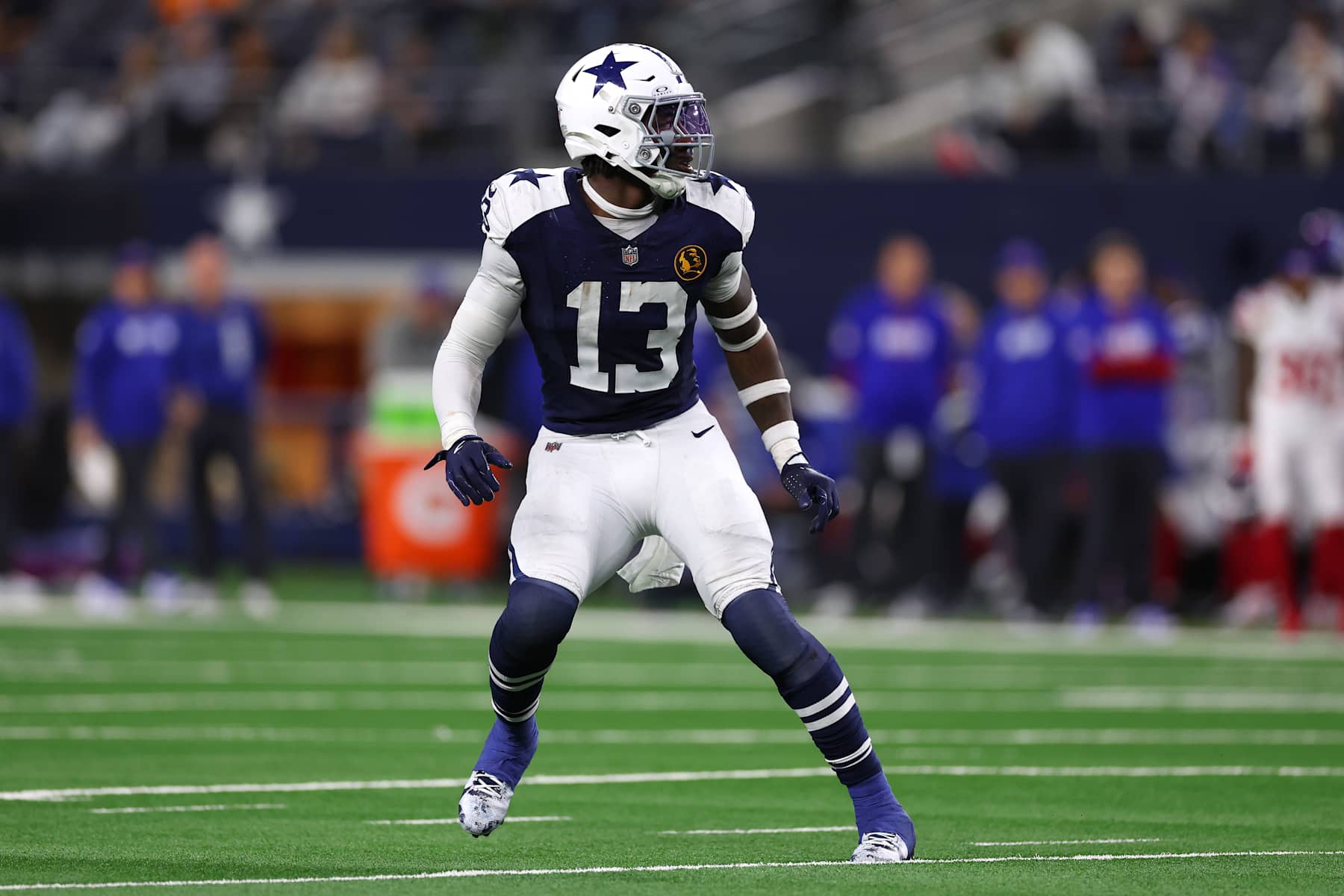 Cowboys Rumors: DeMarvion Overshown Set to Return Mid-to-Late 2025 After  Knee Injury