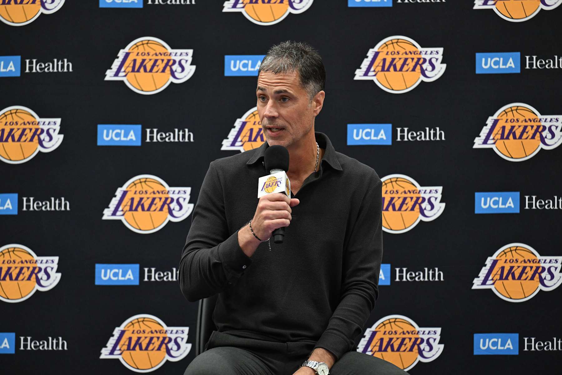 Lakers Insider: LA Doesn't 'Want to Lose a Trade' amid Rumors Ahead of NBA Deadline
