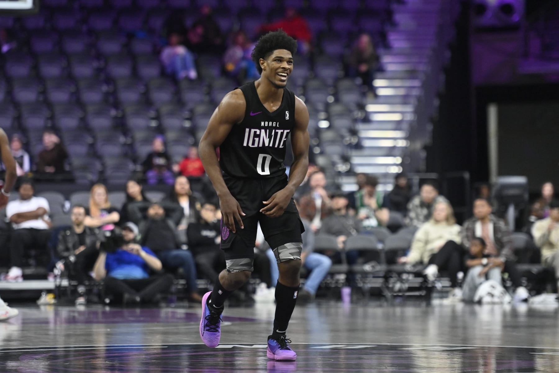 HENDERSON, NV - JANUARY 12: Scoot Henderson #0 of the G League Ignite smiles during the game against the Oklahoma City Blue on January 12, 2023 at The Dollar Loan Center in Henderson, Nevada. NOTE TO USER: User expressly acknowledges and agrees that, by downloading and or using this photograph, User is consenting to the terms and conditions of the Getty Images License Agreement. Mandatory Copyright Notice: Copyright 2023 NBAE (Photo by David Becker/NBAE via Getty Images)