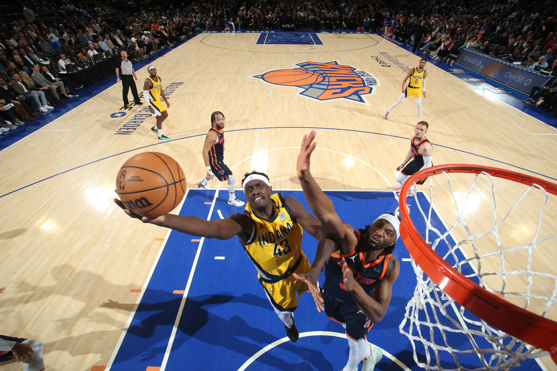 NEW YORK, NY - FEBRUARY 1: Pascal Siakam #43 of the Indiana Pacers drives to the basket during the game against the New York Knicks on February 1, 2024 at Madison Square Garden in New York City, New York.  NOTE TO USER: User expressly acknowledges and agrees that, by downloading and or using this photograph, User is consenting to the terms and conditions of the Getty Images License Agreement. Mandatory Copyright Notice: Copyright 2024 NBAE  (Photo by Nathaniel S. Butler/NBAE via Getty Images)