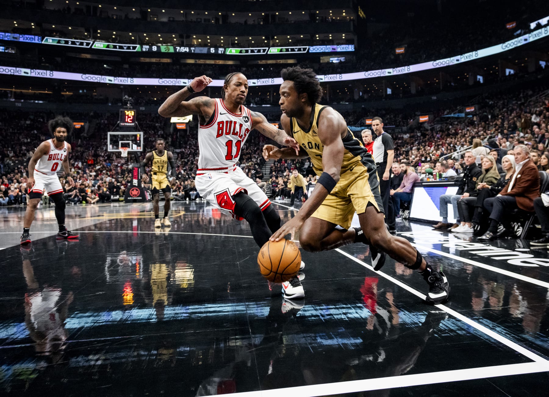 DeMar DeRozan (left and OG Anunoby (right)