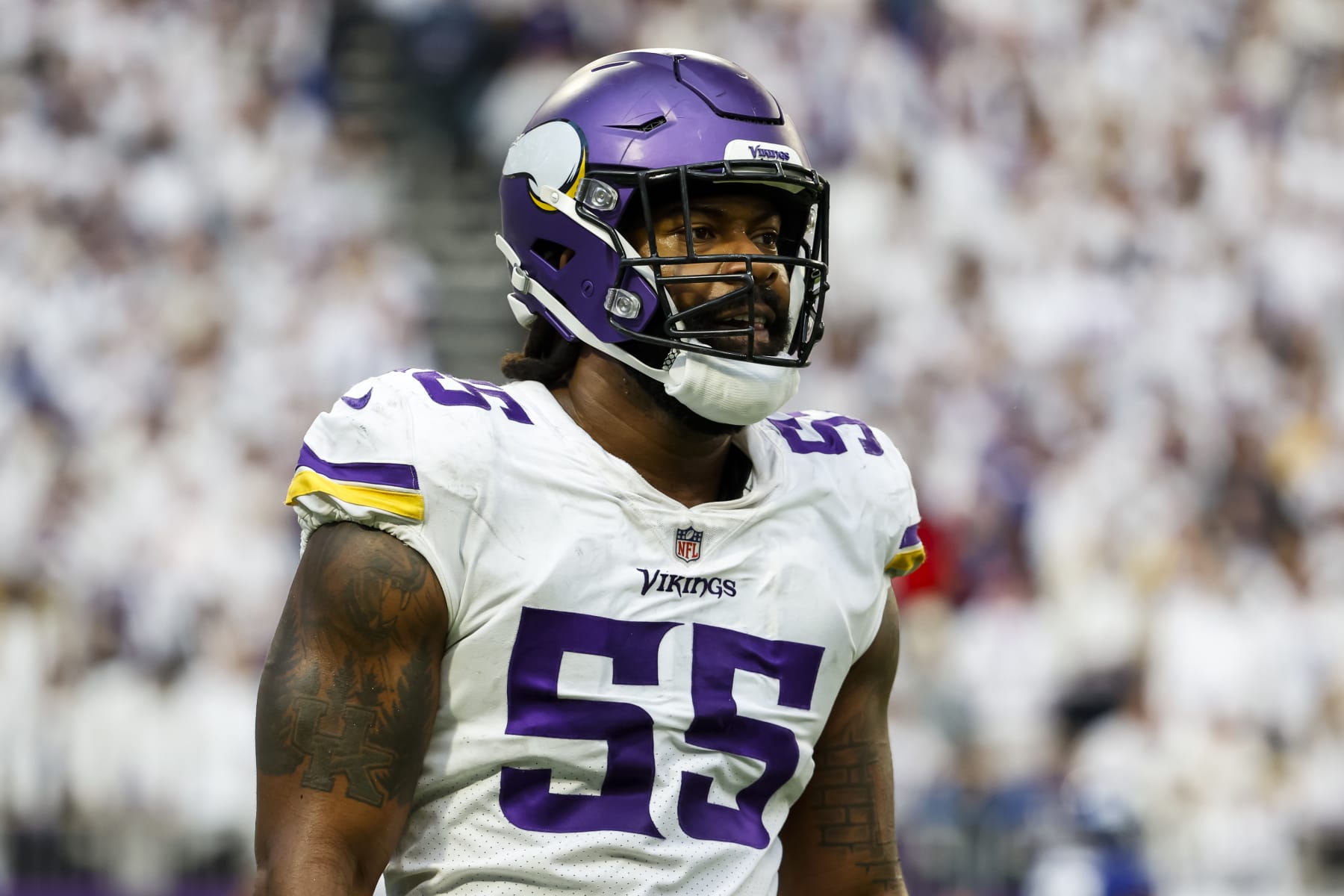 MINNEAPOLIS, MN - DECEMBER 24: Za'Darius Smith #55 of the Minnesota Vikings looks on against the New York Giants in the fourth quarter of the game at U.S. Bank Stadium on December 24, 2022 in Minneapolis, Minnesota. The Vikings defeated the Giants 27-24. (Photo by David Berding/Getty Images)
