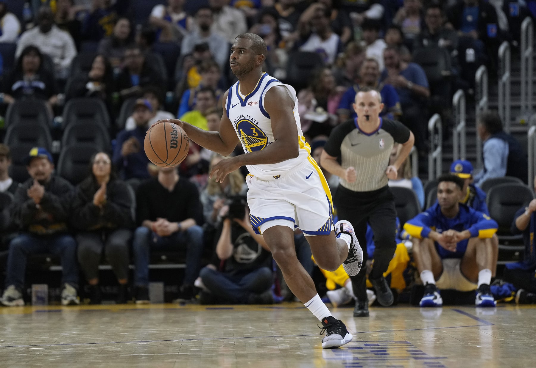 SAN FRANCISCO, CALIFORNIA - OCTOBER 20: Chris Paul #3 of the Golden State Warriors dribbles the ball up court against the San Antonio Spurs during the second half of an NBA basketball game at Chase Center on October 20, 2023 in San Francisco, California. NOTE TO USER: User expressly acknowledges and agrees that, by downloading and or using this photograph, User is consenting to the terms and conditions of the Getty Images License Agreement. (Photo by Thearon W. Henderson/Getty Images)