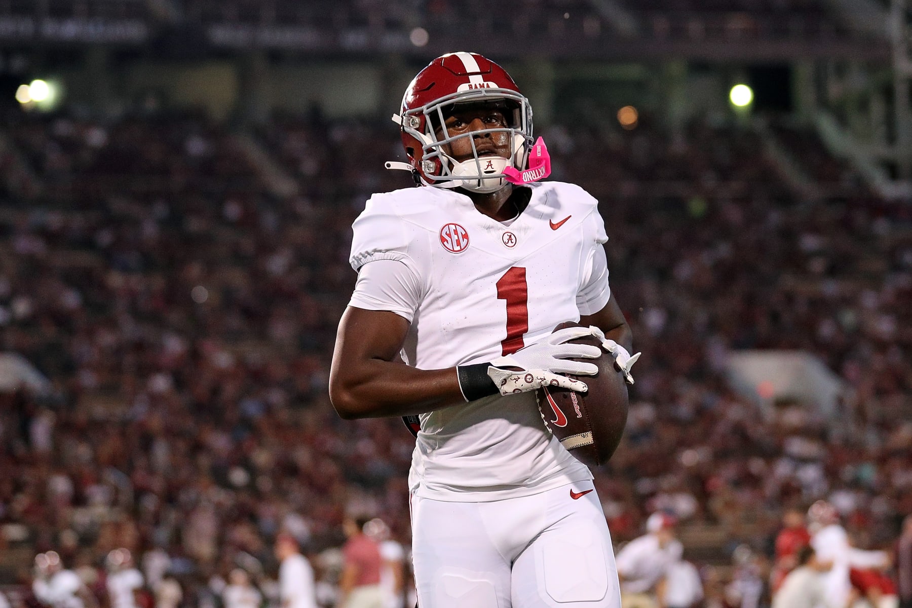STARKVILLE, MISSISSIPPI - SEPTEMBER 30: Kool-Aid McKinstry #1 of the Alabama Crimson Tide warms up before the game against the Mississippi State Bulldogs at Davis Wade Stadium on September 30, 2023 in Starkville, Mississippi. (Photo by Justin Ford/Getty Images)