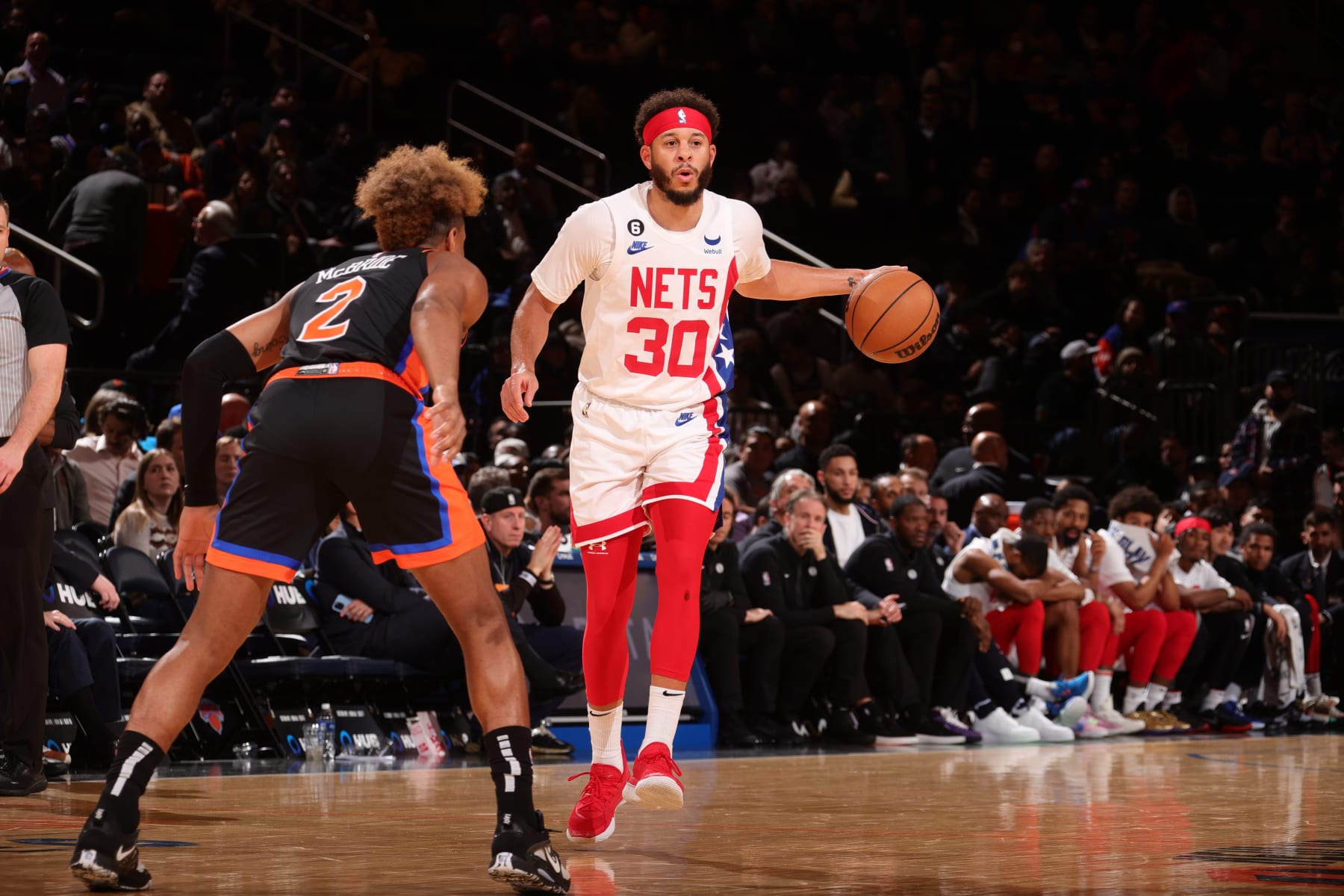 NEW YORK, NY - MARCH 1: Seth Curry #30 of the Brooklyn Nets handles the ball during the game against the New York Knicks on March 1, 2023 at Madison Square Garden in New York City, New York.  NOTE TO USER: User expressly acknowledges and agrees that, by downloading and or using this photograph, User is consenting to the terms and conditions of the Getty Images License Agreement. Mandatory Copyright Notice: Copyright 2023 NBAE  (Photo by Nathaniel S. Butler/NBAE via Getty Images)
