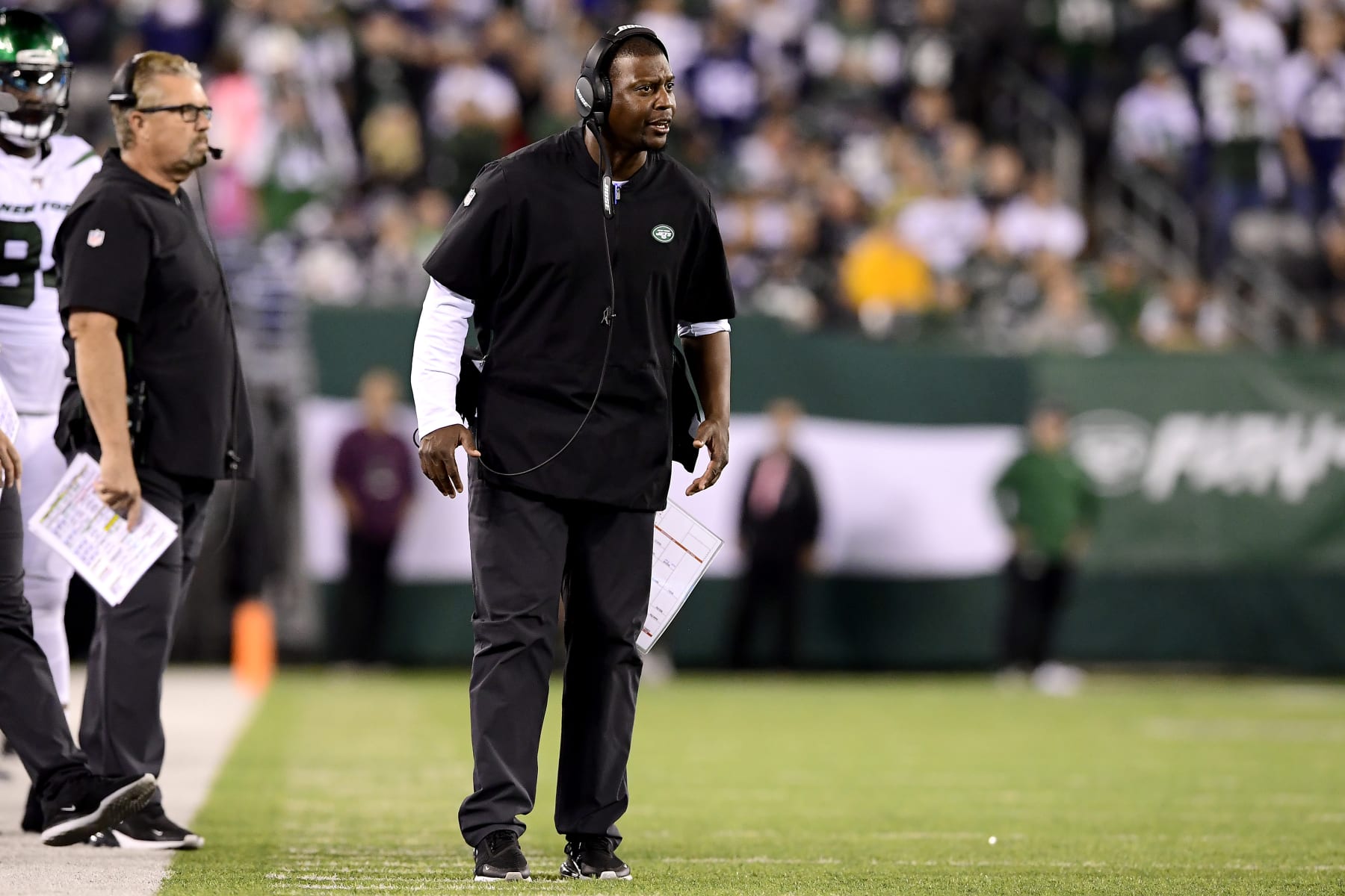 EAST RUTHERFORD, NEW JERSEY - OCTOBER 13:  Assistant coach Dennard Wilson of the New York Jets reacts against the Dallas Cowboys at MetLife Stadium on October 13, 2019 in East Rutherford, New Jersey. (Photo by Steven Ryan/Getty Images)