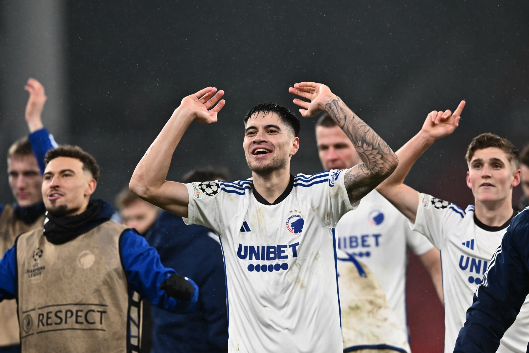 Kevin Diks and F.C. Copenhagen pulled off a stunning upset to move on to the Knockout Rounds.