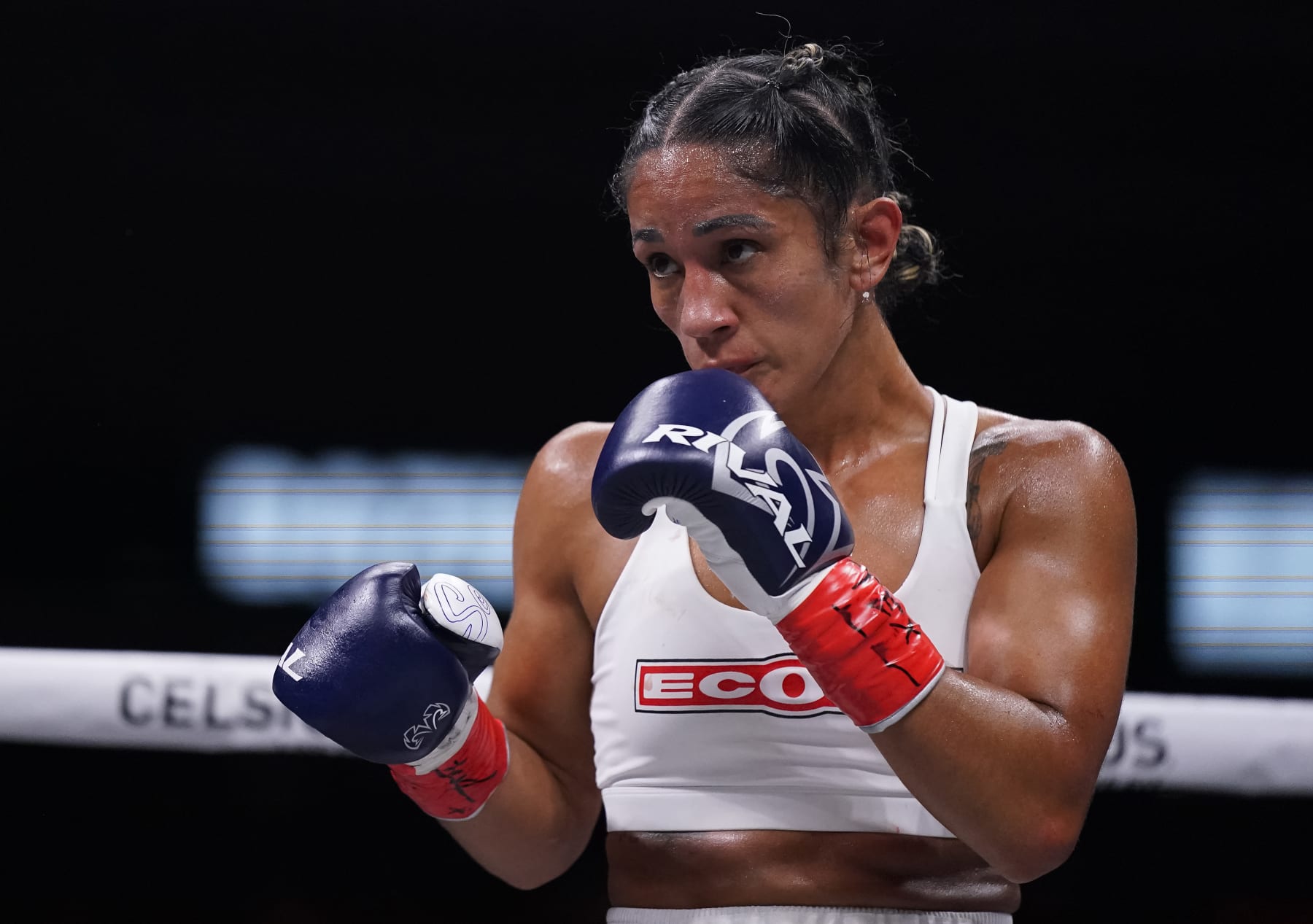 DALLAS, TEXAS - AUGUST 05: Amanda Serrano faces off against Heather Hardy during the third round of their fight at the American Airlines Center on August 05, 2023 in Dallas, Texas. (Photo by Sam Hodde/Getty Images)