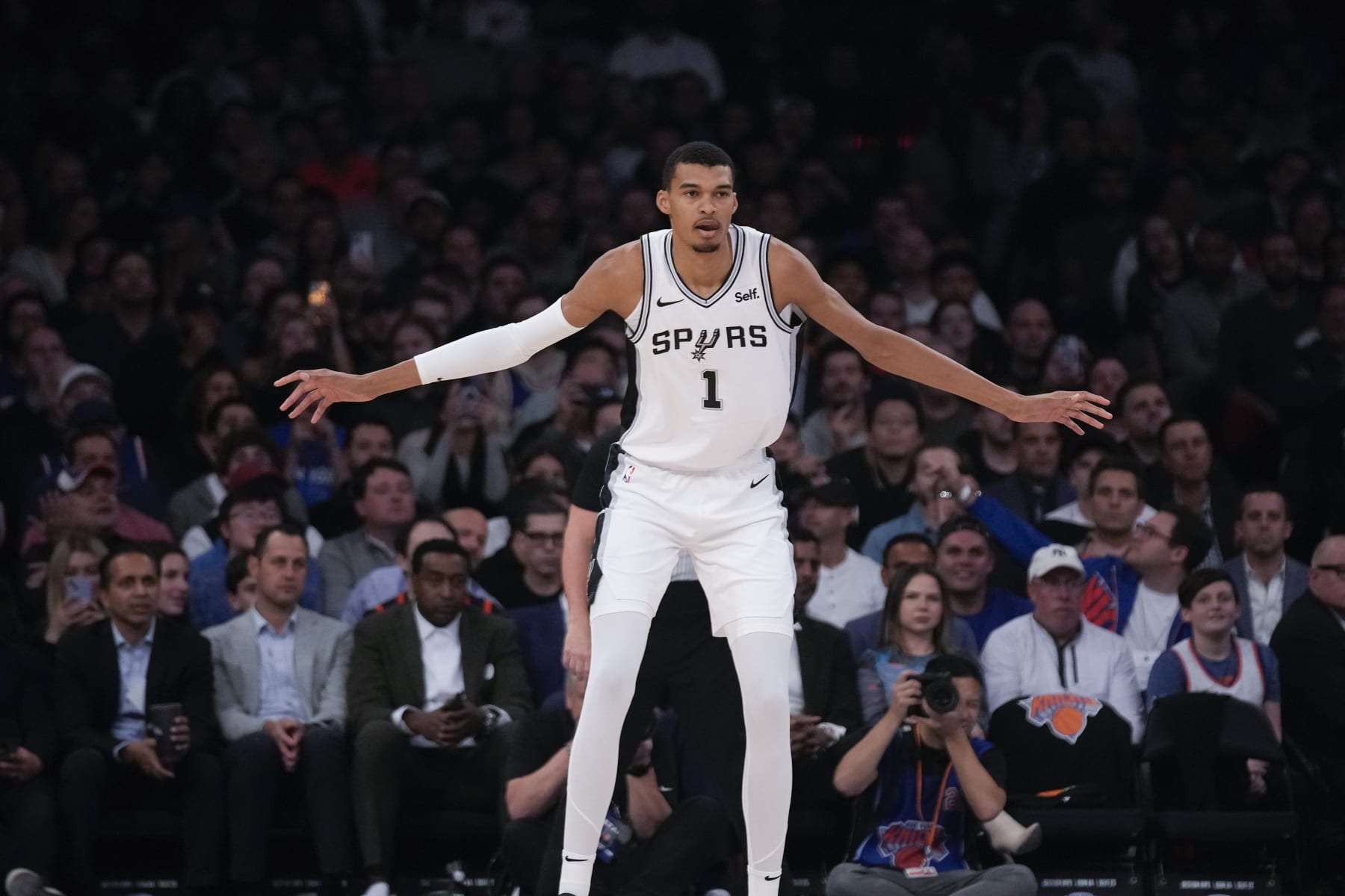 San Antonio Spurs' Victor Wembanyama during the first half of an NBA basketball game against the New York Knicks, Wednesday, Nov. 8, 2023, in New York. (AP Photo/Seth Wenig)