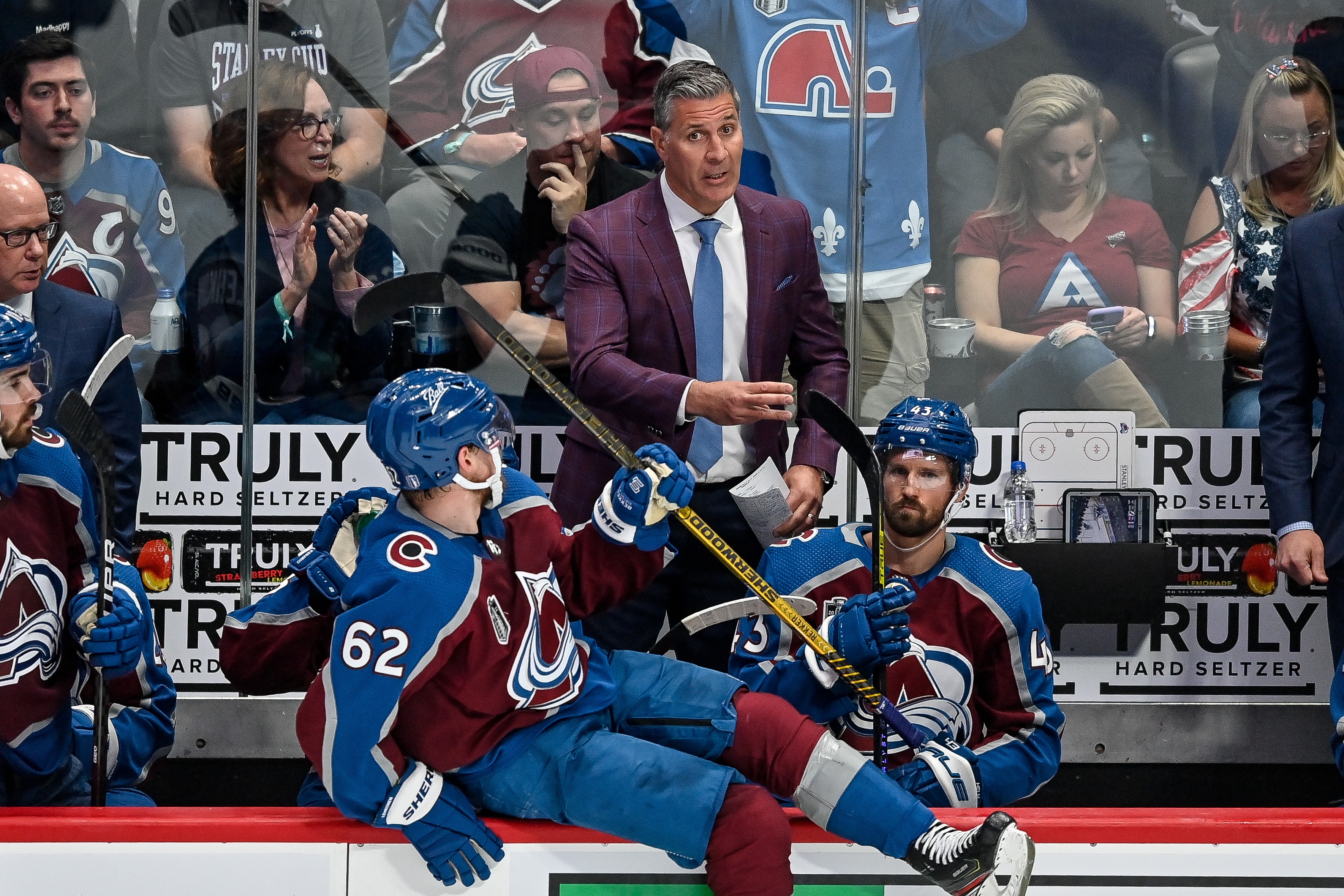 DENVER, CO - JUNE 24: Colorado Avalanche head coach Jared Bednar has a word with left wing Artturi Lehkonen (62) in the third period during the Stanley Cup Finals game 5 between the Tampa Bay Lightning and the Colorado Avalanche at Ball Arena in Denver, Colorado on June 24, 2022. (Photo by Dustin Bradford/Icon Sportswire via Getty Images)