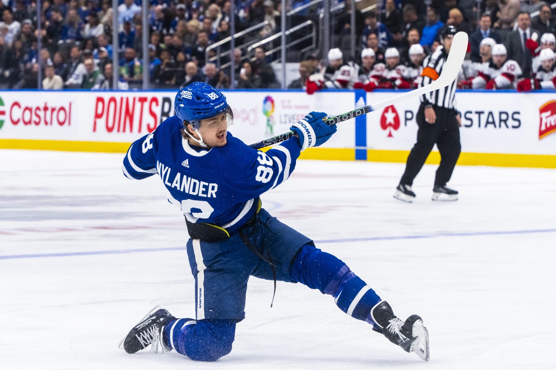 TORONTO, ON - APRIL 11: William Nylander #88 of the Toronto Maple Leafs shoots against against the New Jersey Devils during the first period at Scotiabank Arena on April 11, 2024 in Toronto, Ontario, Canada. (Photo by Mark Blinch/NHLI via Getty Images)
