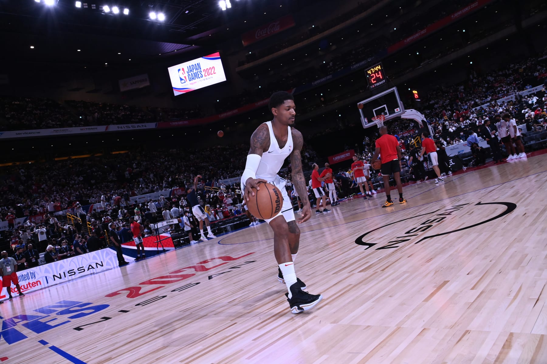 SAITAMA, JAPAN - OCTOBER 2: Bradley Beal of the Washington Wizards warms up against the Golden State Warriors during the NBA Japan Games 2022 at Saitama Super Arena on October 2, 2022 in Saitama, Japan. NOTE TO USER: User expressly acknowledges and agrees that, by downloading and/or using this Photograph, user is consenting to the terms and conditions of the Getty Images License Agreement. Mandatory Copyright Notice: Copyright 2022 NBAE (Photo by Stephen Gosling/NBAE via Getty Images)