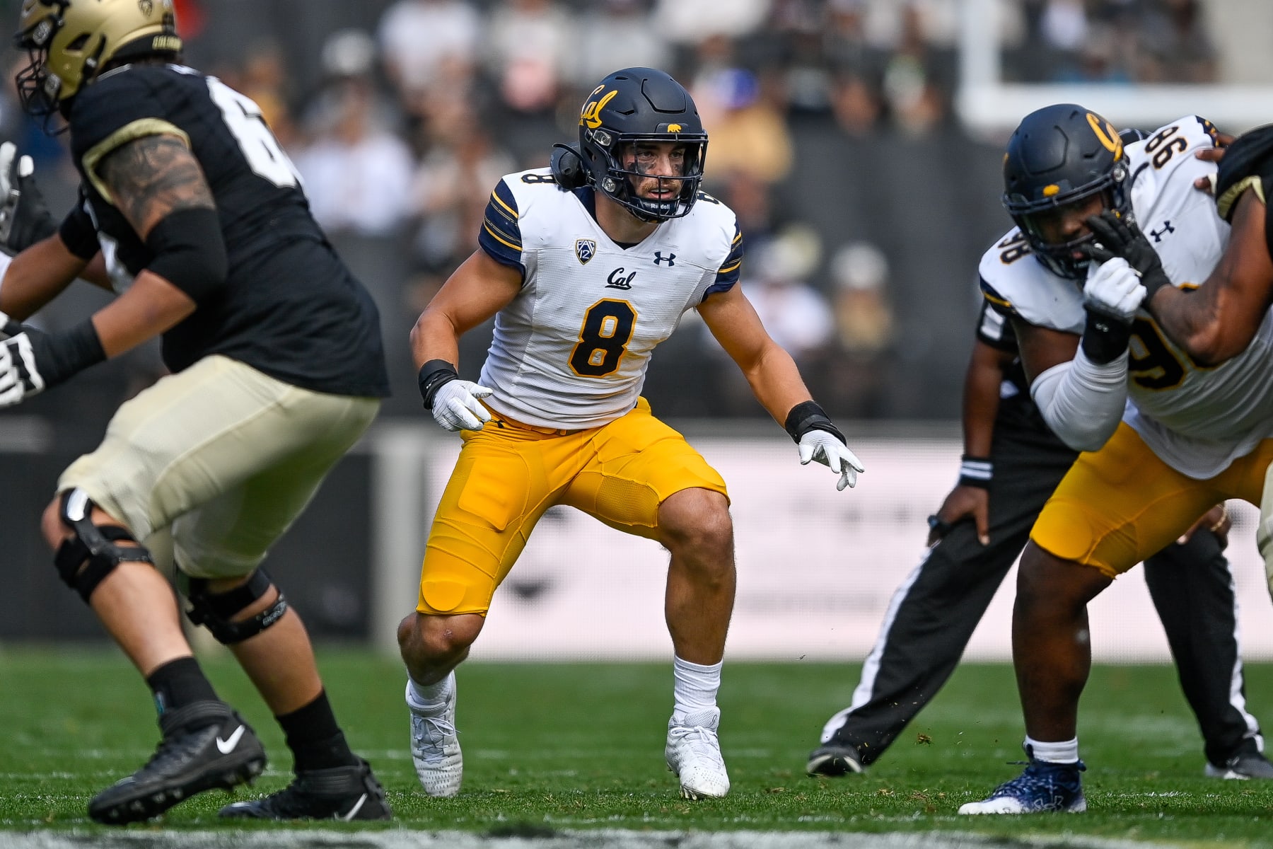 BOULDER, CO - OCTOBER 15:  Linebacker Jackson Sirmon #8 of the California Golden Bears lines up on defense against the Colorado Buffaloes during a game at Folsom Field on October 15, 2022 in Boulder, Colorado. (Photo by Dustin Bradford/Getty Images)