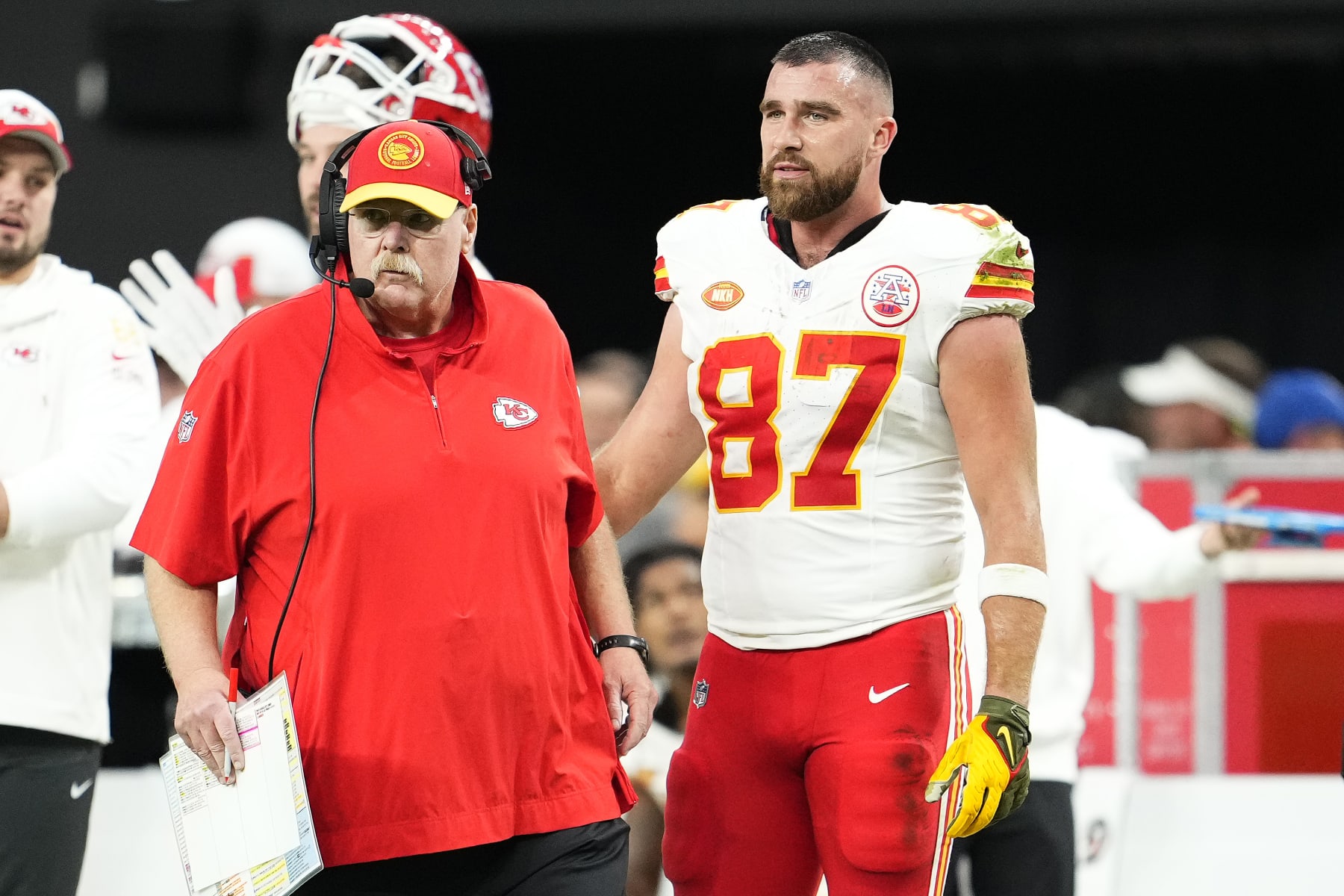 Chiefs HC Andy Reid: Taylor Swift 'Obviously Loves' Travis Kelce and NFL  amid Rumors