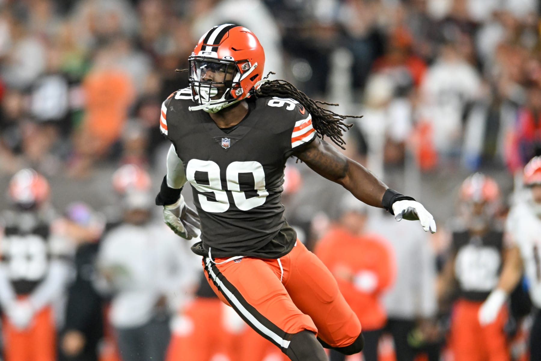 CLEVELAND, OHIO - OCTOBER 31: Jadeveon Clowney #90 of the Cleveland Browns rushes the line of scrimmage during the first half against the Cincinnati Bengals at FirstEnergy Stadium on October 31, 2022 in Cleveland, Ohio. (Photo by Nick Cammett/Diamond Images via Getty Images)