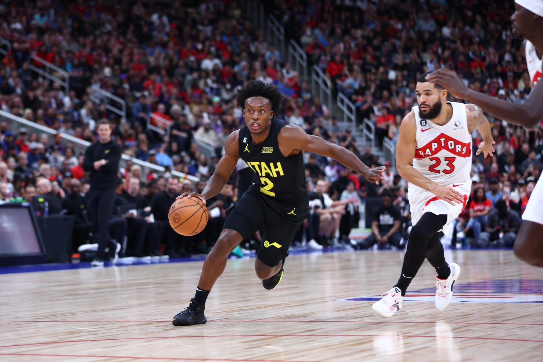 ALBERTA, CANADA - OCTOBER 2: Collin Sexton #2 of the Utah Jazz drives to the basket against the Toronto Raptors during a preseason game on October 2, 2022 at the Rogers Place in Edmonton, Alberta, Canada.  NOTE TO USER: User expressly acknowledges and agrees that, by downloading and or using this Photograph, user is consenting to the terms and conditions of the Getty Images License Agreement.  Mandatory Copyright Notice: Copyright 2022 NBAE (Photo by Vaughn Ridley/NBAE via Getty Images)