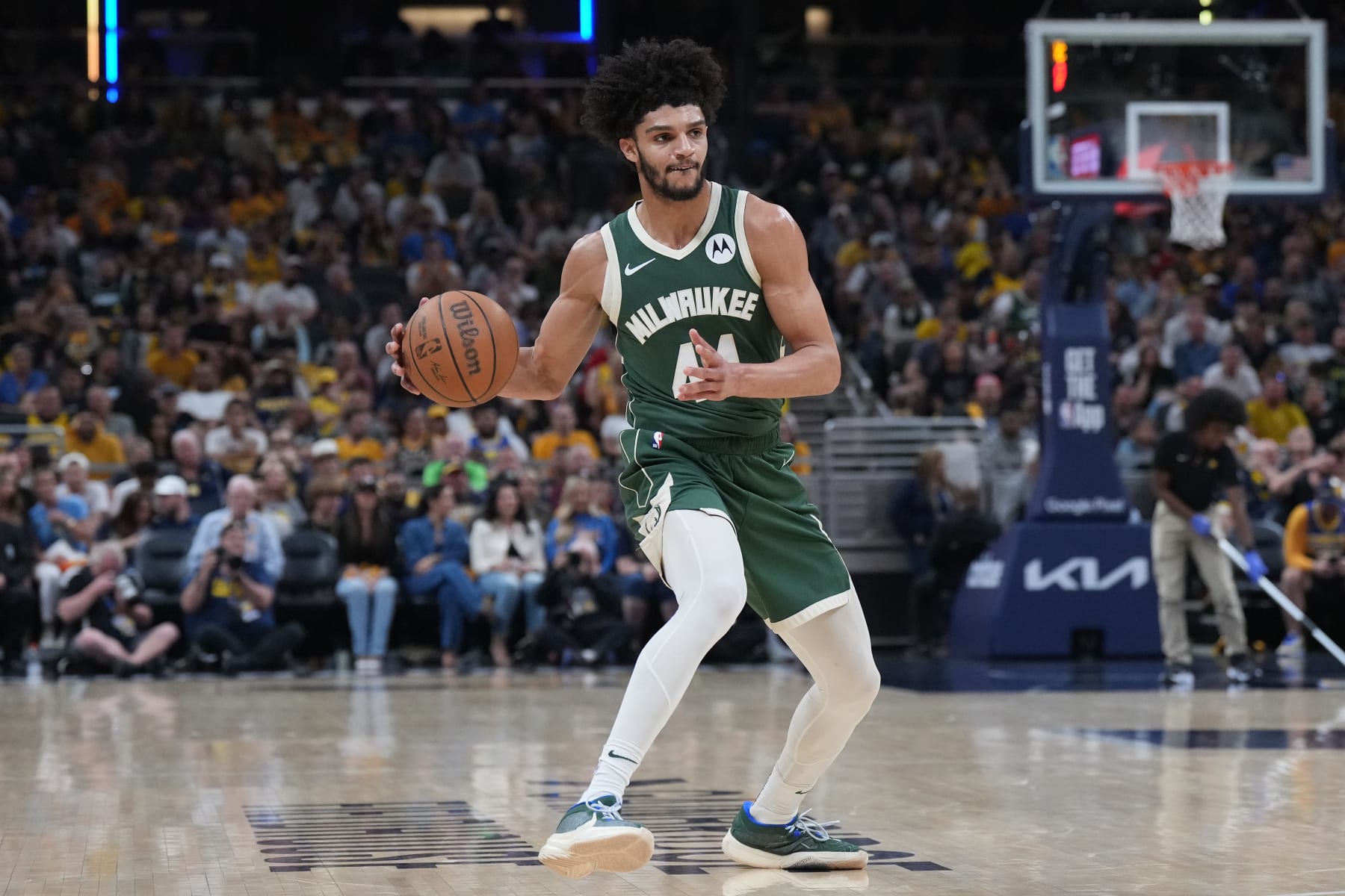 INDIANAPOLIS, INDIANA - APRIL 28: Andre Jackson Jr. #44 of the Milwaukee Bucks dribbles the ball during Game Four of the Eastern Conference First Round Playoffs against the Indiana Pacers at Gainbridge Fieldhouse on April 28, 2024 in Indianapolis, Indiana. NOTE TO USER: User expressly acknowledges and agrees that, by downloading and or using this photograph, User is consenting to the terms and conditions of the Getty Images License Agreement. (Photo by Emilee Chinn/Getty Images)