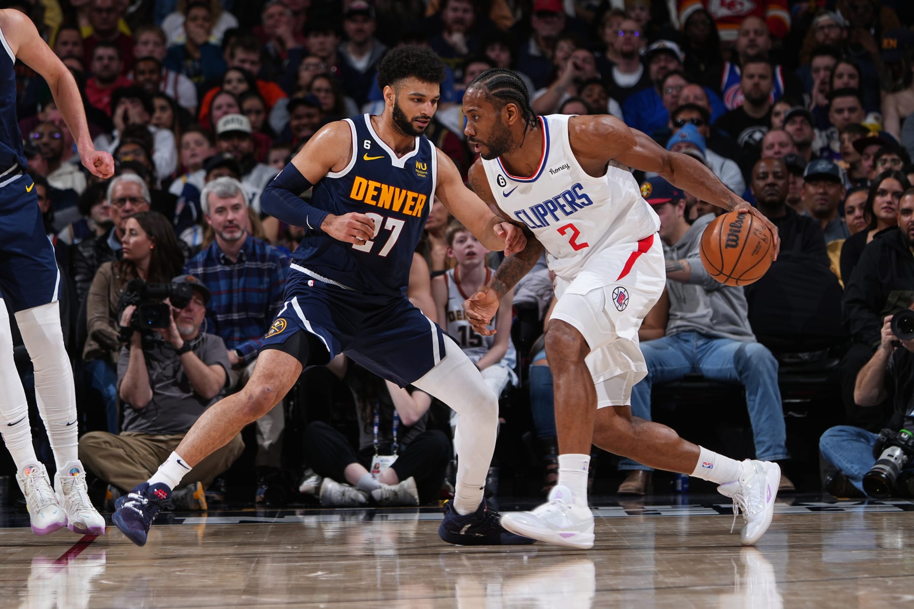 DENVER, CO - FEBRUARY 26: Kawhi Leonard #2 of the LA Clippers dribbles the ball during the game against the Denver Nuggets on February 26, 2023 at the Ball Arena in Denver, Colorado. NOTE TO USER: User expressly acknowledges and agrees that, by downloading and/or using this Photograph, user is consenting to the terms and conditions of the Getty Images License Agreement. Mandatory Copyright Notice: Copyright 2023 NBAE (Photo by Garrett Ellwood/NBAE via Getty Images)