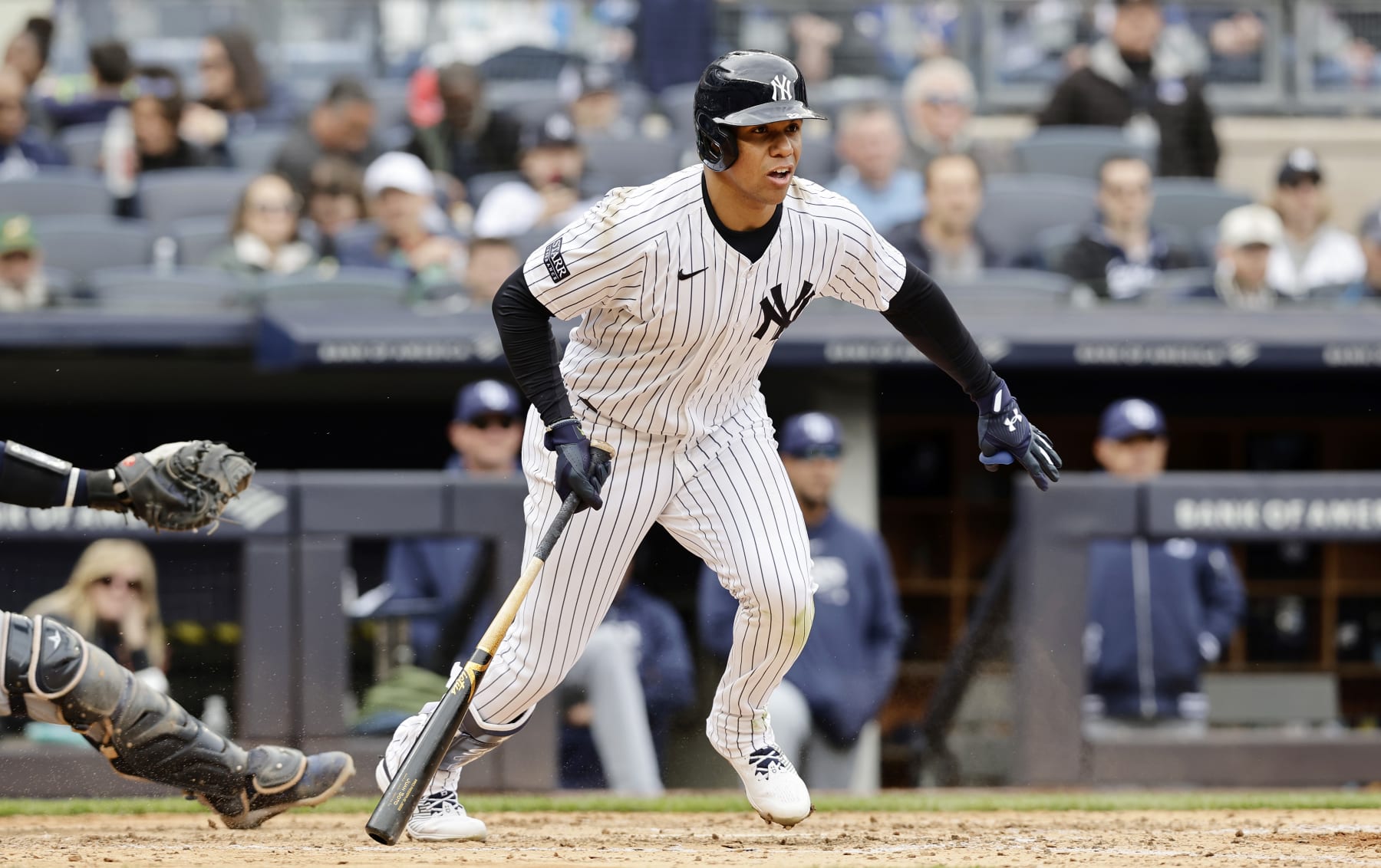 NEW YORK, NEW YORK - APRIL 21:  Juan Soto #22 of the New York Yankees in action against the Tampa Bay Rays at Yankee Stadium on April 21, 2024 in New York City. The Yankees defeated the Rays 5-4. (Photo by Jim McIsaac/Getty Images)