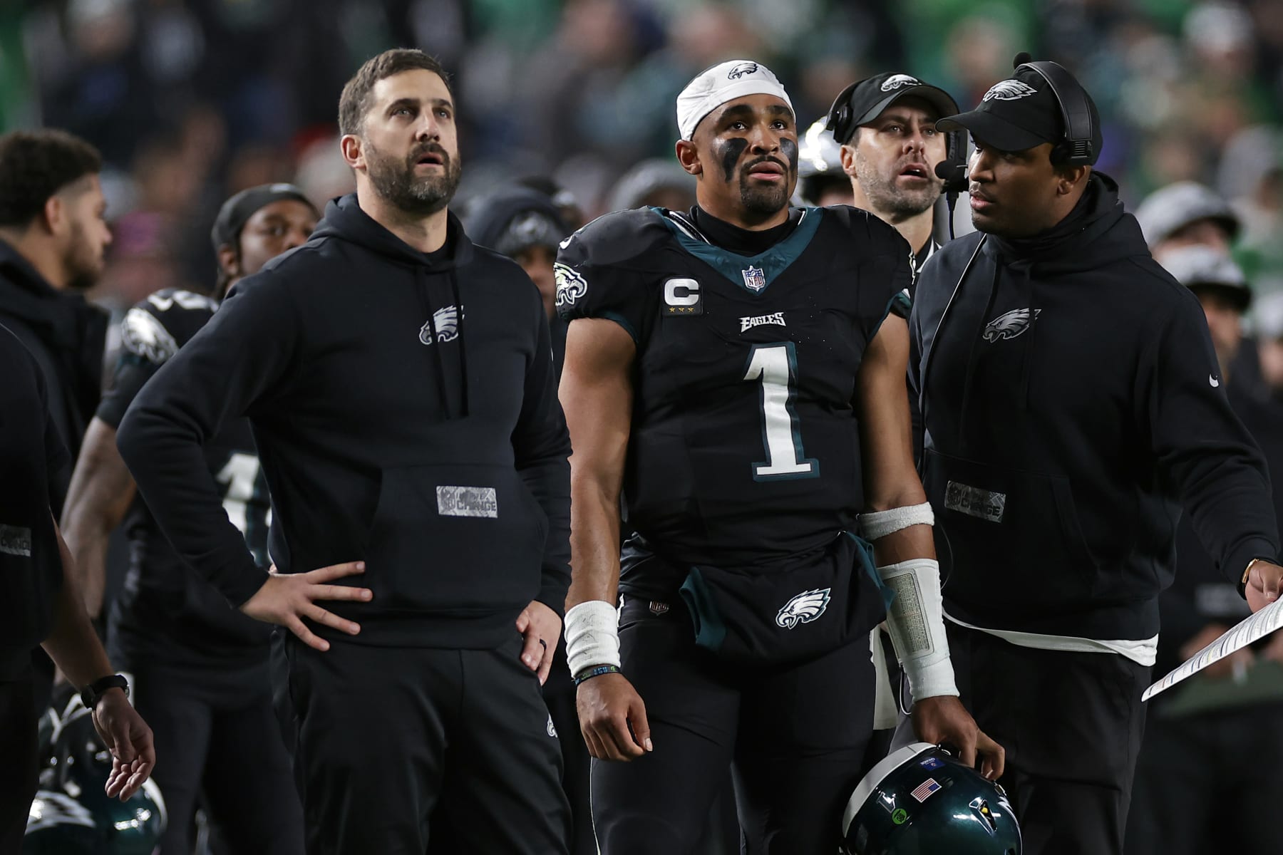 PHILADELPHIA, PENNSYLVANIA - DECEMBER 25: Philadelphia Eagles head coach Nick Sirianni and Jalen Hurts #1 of the Philadelphia Eagles look on against the New York Giants at Lincoln Financial Field on December 25, 2023 in Philadelphia, Pennsylvania. (Photo by Adam Hunger/Getty Images)