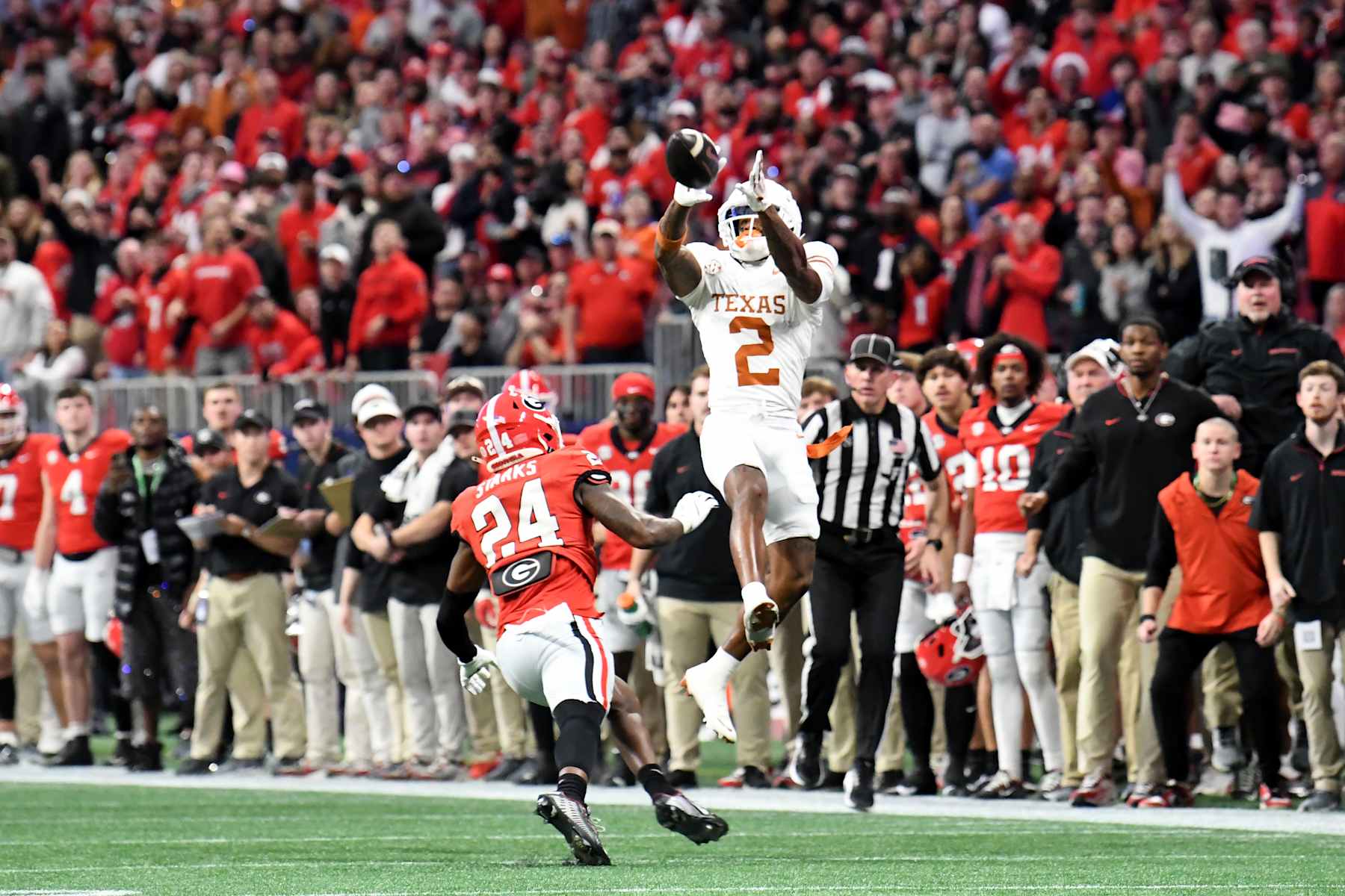 Texas wide receiver Matthew Golden