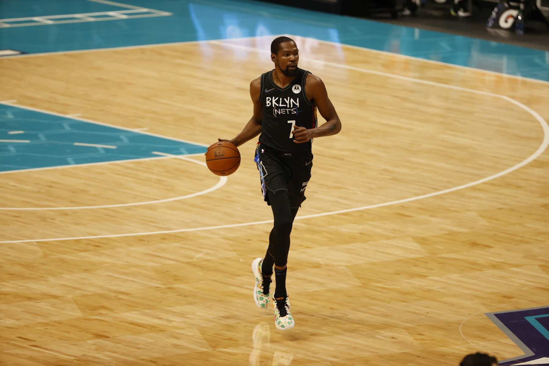 Basketball: Brooklyn Nets Kevin Durant (7) in action vs Charlotte Hornets at Spectrum Center. 
Charlotte, NC 12/27/2020
CREDIT: Chris Keane (Photo bu Chris Keane/Sports Illustrated via Getty Images) (Set Number: X163487)