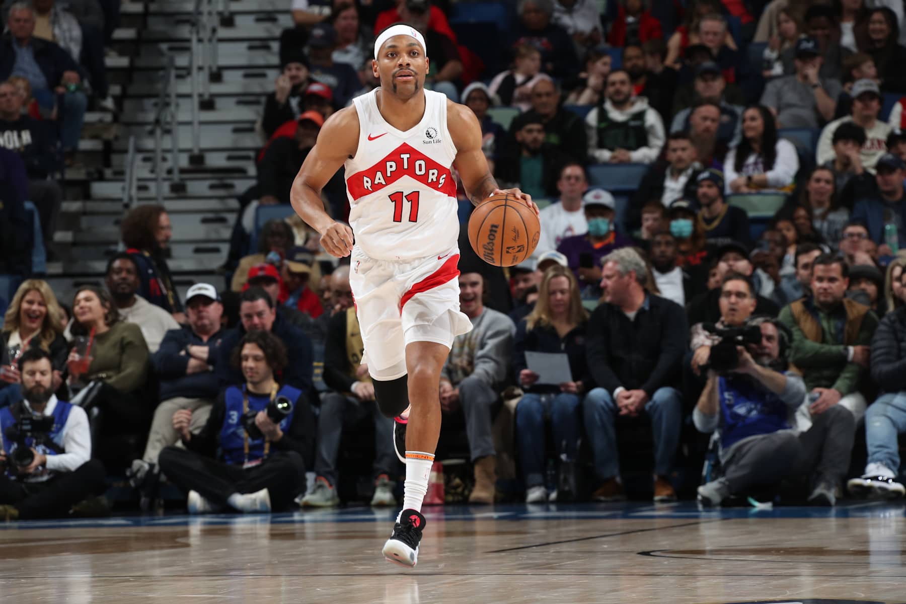NEW ORLEANS, LA - FEBRUARY 5: Bruce Brown #11 of the Toronto Raptors dribbles the ball during the game against the New Orleans Pelicans on February 5, 2024 at the Smoothie King Center in New Orleans, Louisiana. NOTE TO USER: User expressly acknowledges and agrees that, by downloading and or using this Photograph, user is consenting to the terms and conditions of the Getty Images License Agreement. Mandatory Copyright Notice: Copyright 2024 NBAE (Photo by Layne Murdoch Jr./NBAE via Getty Images)