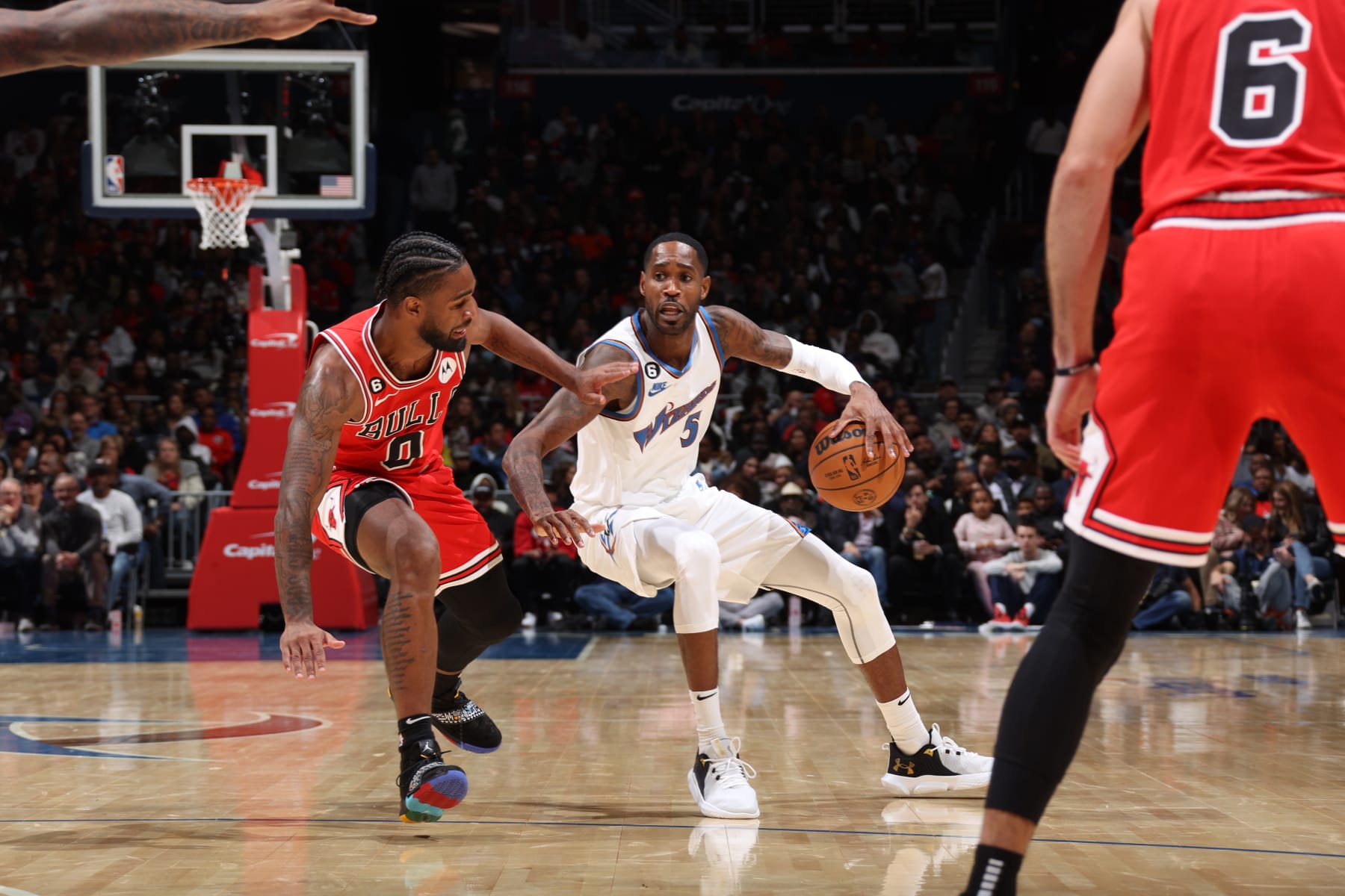 WASHINGTON, DC -  OCTOBER 21:  Will Barton #5 of the Washington Wizards drives to the basket during the game against the Chicago Bulls  on October 21, 2022 at Capital One Arena in Washington, DC. NOTE TO USER: User expressly acknowledges and agrees that, by downloading and or using this Photograph, user is consenting to the terms and conditions of the Getty Images License Agreement. Mandatory Copyright Notice: Copyright 2022 NBAE (Photo by Stephen Gosling/NBAE via Getty Images)