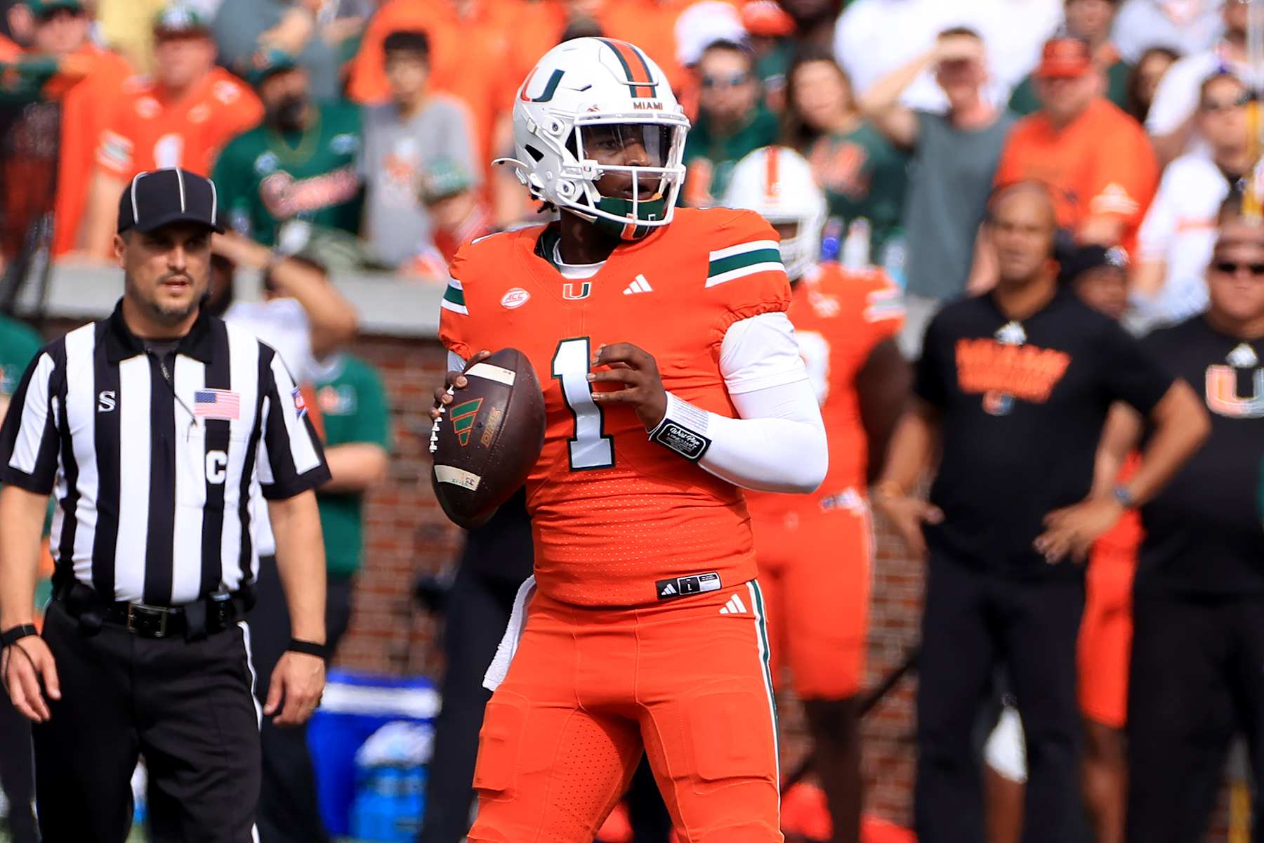 ATLANTA, GA - NOVEMBER 09: Miami Hurricanes starting quarterback Cam Ward #1 during the Saturday afternoon college football game between the Miami Hurricanes and the Georgia Tech Yellow Jackets on November 9, 2024 at Bobby Dodd Stadium in Atlanta, GA.  (Photo by David J. Griffin/Icon Sportswire via Getty Images)
