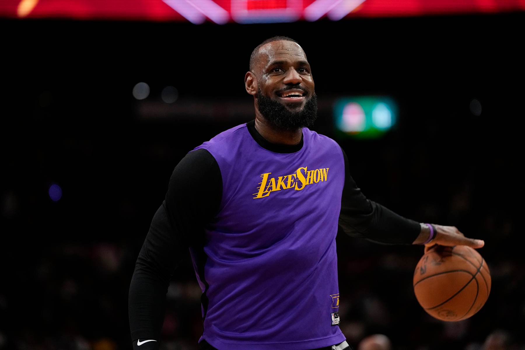 HOUSTON, TX - JANUARY 5:  LeBron James #23 of the Los Angeles Lakers warms up before the game against the Houston Rockets on January 5, 2025 at the Toyota Center in Houston, Texas. NOTE TO USER: User expressly acknowledges and agrees that, by downloading and or using this photograph, User is consenting to the terms and conditions of the Getty Images License Agreement. Mandatory Copyright Notice: Copyright 2025 NBAE (Photo by Kevin M.Cox/NBAE via Getty Images)