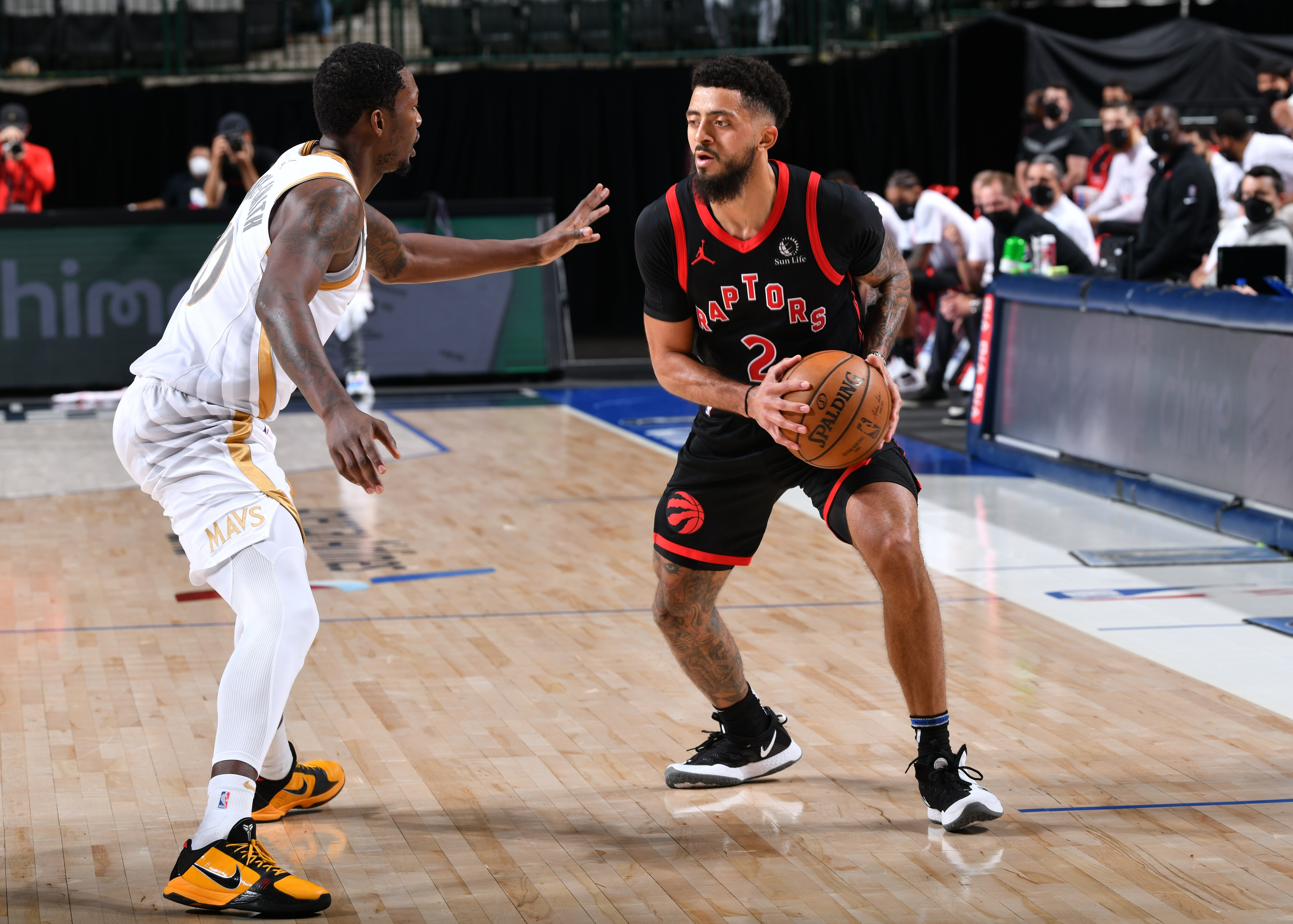 DALLAS, TX - MAY 14: Jalen Harris #2 of the Toronto Raptors dribbles during the game against the Dallas Maverickson May 14, 2021 at the American Airlines Center in Dallas, Texas. NOTE TO USER: User expressly acknowledges and agrees that, by downloading and or using this photograph, User is consenting to the terms and conditions of the Getty Images License Agreement. Mandatory Copyright Notice: Copyright 2021 NBAE (Photo by Glenn James/NBAE via Getty Images)
