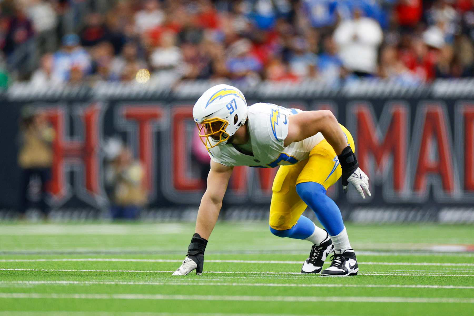 Chargers edge Joey Bosa
