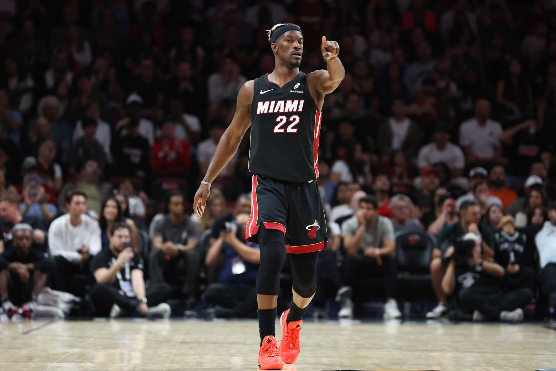 MIAMI, FLORIDA - JANUARY 19: Jimmy Butler #22 of the Miami Heat reacts against the San Antonio Spurs during the second quarter of the game at Kaseya Center on January 19, 2025 in Miami, Florida. NOTE TO USER: User expressly acknowledges and agrees that, by downloading and or using this photograph, User is consenting to the terms and conditions of the Getty Images License Agreement. (Photo by Megan Briggs/Getty Images)