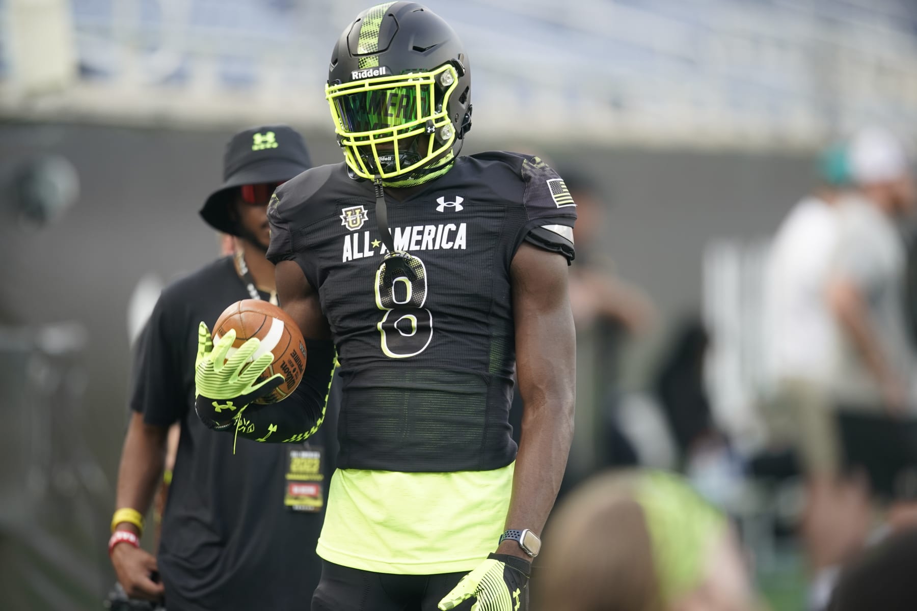 ORLANDO, FL - JANUARY 03: Team Phantom tight end Nyckoles Harbor (8) during the Under Armour Next All-America Football Game on January 03, 2023, at Camping World Stadium in Orlando, FL. (Photo by Chris Leduc/Icon Sportswire via Getty Images)