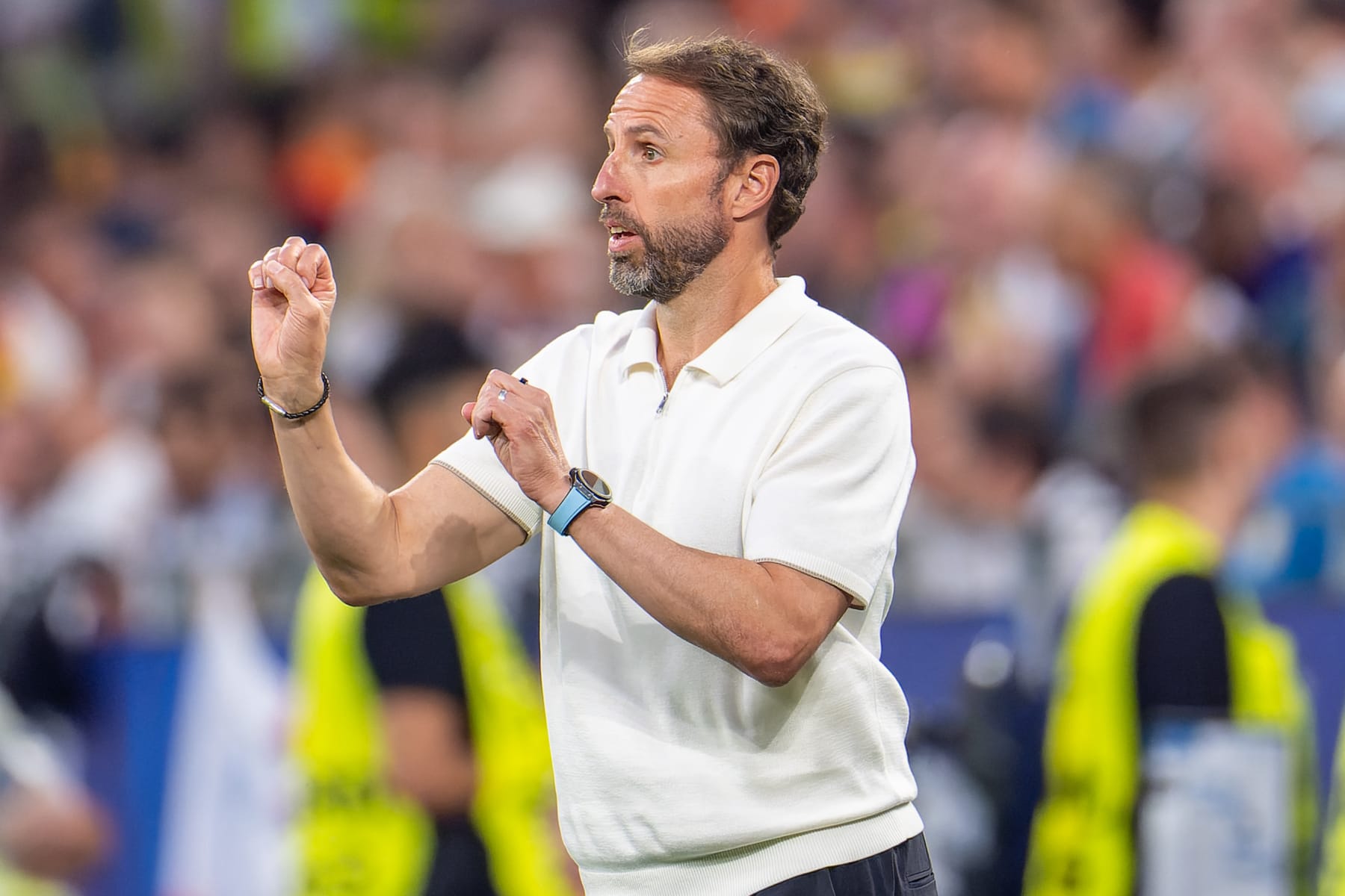 DORTMUND, GERMANY - JULY 10: Coach Gareth Southgate of England coaches his players during the Semi-Final - UEFA EURO 2024 match between The Netherlands and England at BVB Stadion Dortmund on July 10, 2024 in Dortmund, Germany. (Photo by Joris Verwijst/BSR Agency/Getty Images)