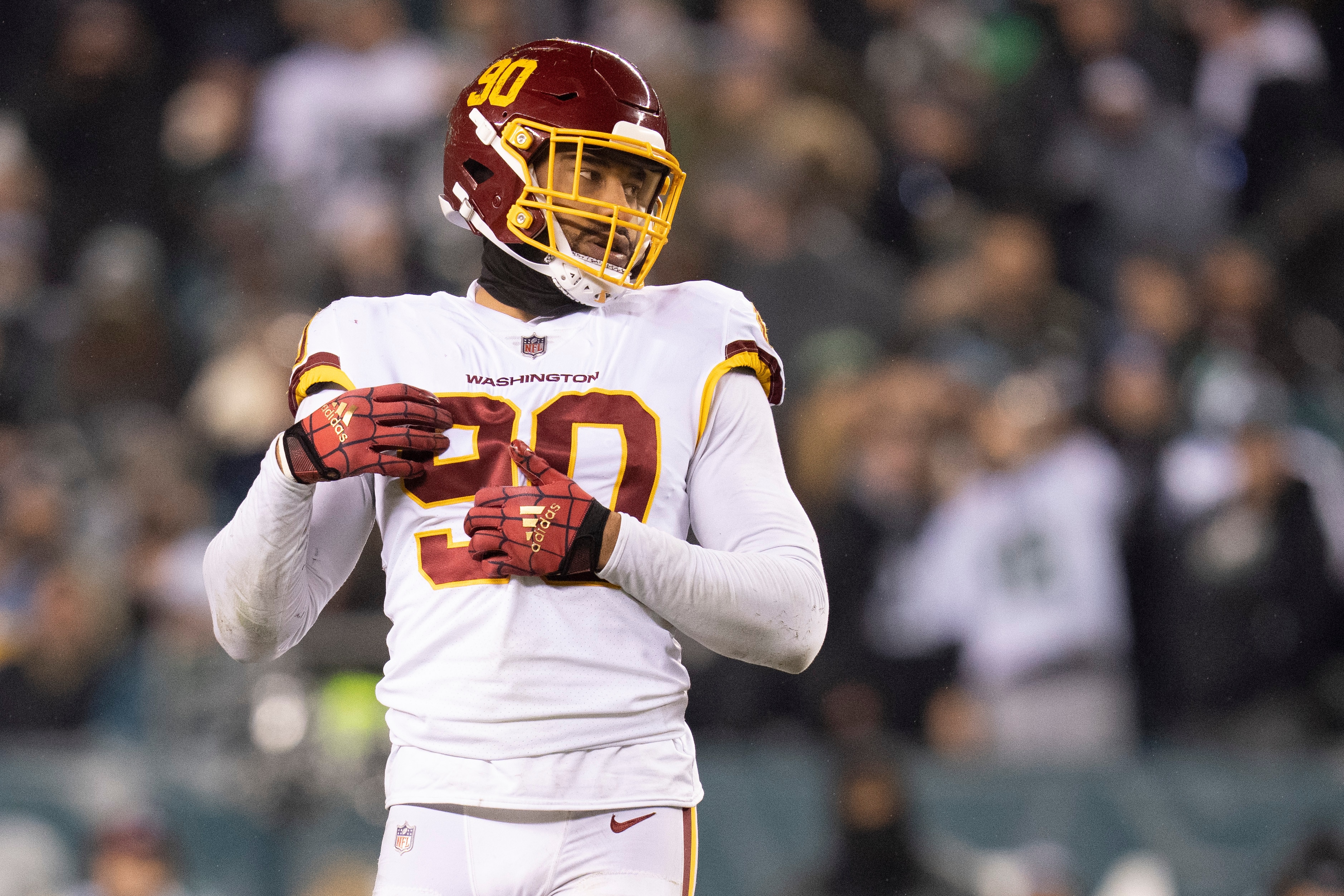 PHILADELPHIA, PA - DECEMBER 21: Montez Sweat #90 of the Washington Football Team looks on against the Philadelphia Eagles at Lincoln Financial Field on December 21, 2021 in Philadelphia, Pennsylvania. (Photo by Mitchell Leff/Getty Images)