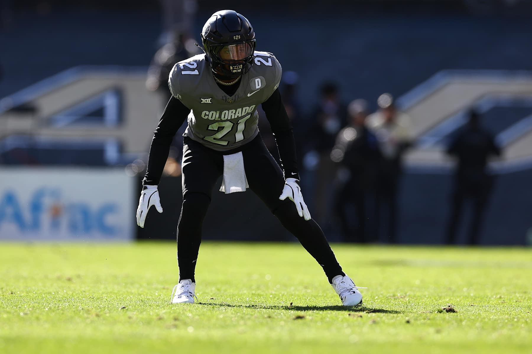 BOULDER, COLORADO - NOVEMBER 16: Shilo Sanders #21 of the Colorado Buffaloes in coverage during the first half against the Utah Utes at Folsom Field on November 16, 2024 in Boulder, Colorado. (Photo by Aaron M. Sprecher/Getty Images)