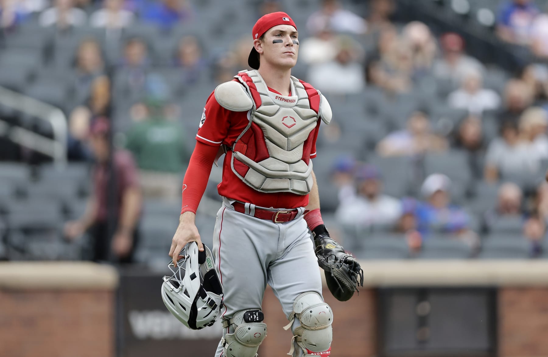 NEW YORK, NEW YORK - SEPTEMBER 17: (NEW YORK DAILIES OUT)  Tyler Stephenson #37 of the Cincinnati Reds in action against the New York Mets at Citi Field on September 17, 2023 in New York City. The Mets defeated the Reds 8-4. (Photo by Jim McIsaac/Getty Images)