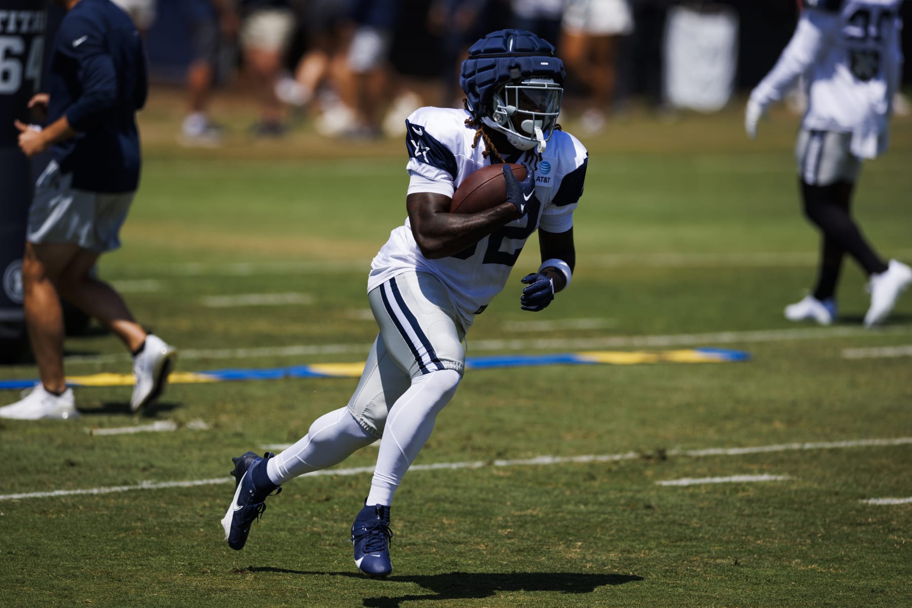 OXNARD, CA - AUGUST 01: Dallas Cowboys running back Ronald Jones (32) runs with the ball during the Dallas Cowboys training camp on Tuesday, Aug. 1, 2023, at Residence Inn at River Ridge in Oxnard, CA. (Photo by Ric Tapia/Icon Sportswire via Getty Images)