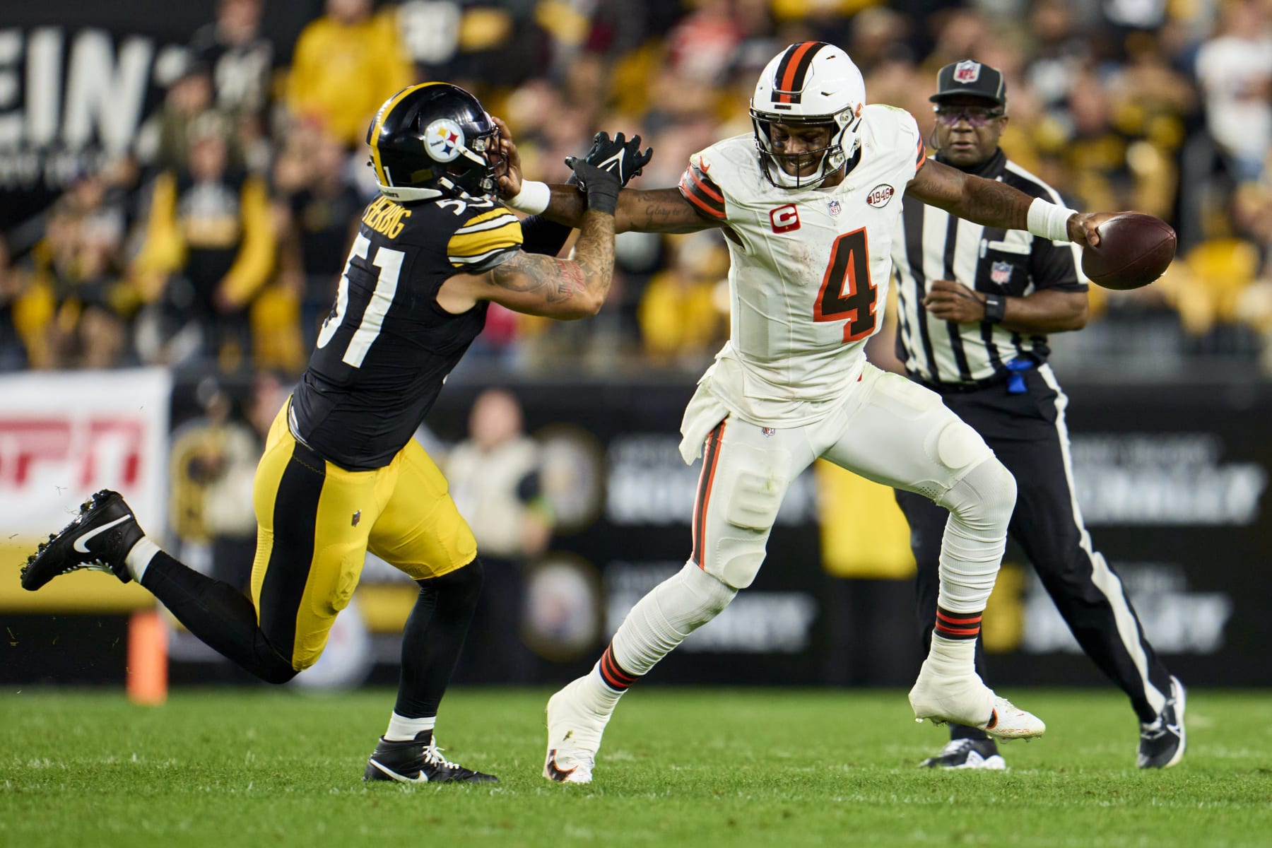 PITTSBURGH, PA - SEPTEMBER 18: Deshaun Watson #4 of the Cleveland Browns scrambles against the Pittsburgh Steelers during the second half at Acrisure Stadium on September 18, 2023 in Pittsburgh, Pennsylvania. (Photo by Cooper Neill/Getty Images)