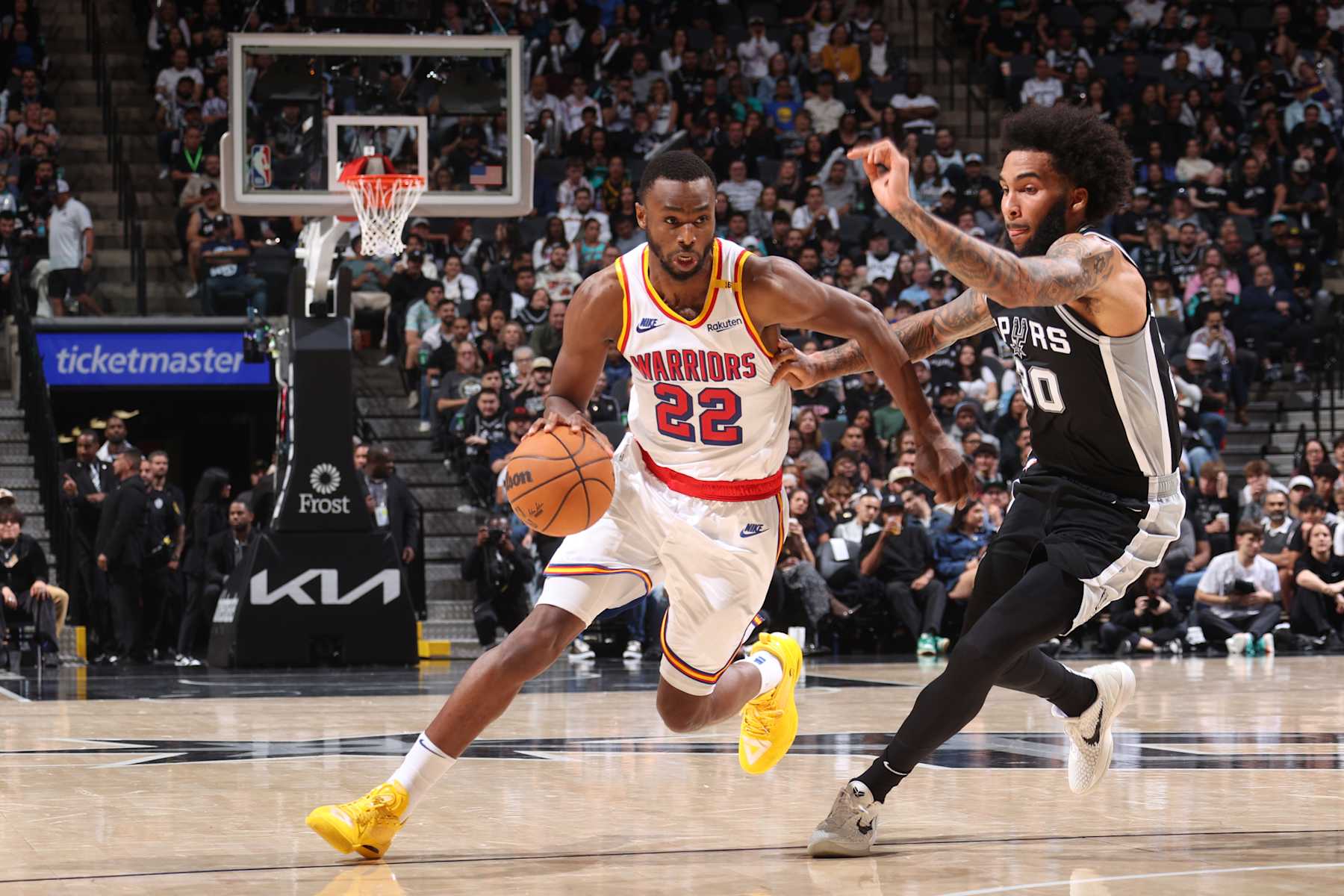 SAN ANTONIO, TX - NOVEMBER 23: Andrew Wiggins #22 of the Golden State Warriors drives to the basket during the game against the San Antonio Spurs on November 23, 2024 at the Frost Bank Center in San Antonio, Texas. NOTE TO USER: User expressly acknowledges and agrees that, by downloading and or using this photograph, user is consenting to the terms and conditions of the Getty Images License Agreement. Mandatory Copyright Notice: Copyright 2024 NBAE (Photos by Nathaniel S. Butler/NBAE via Getty Images)