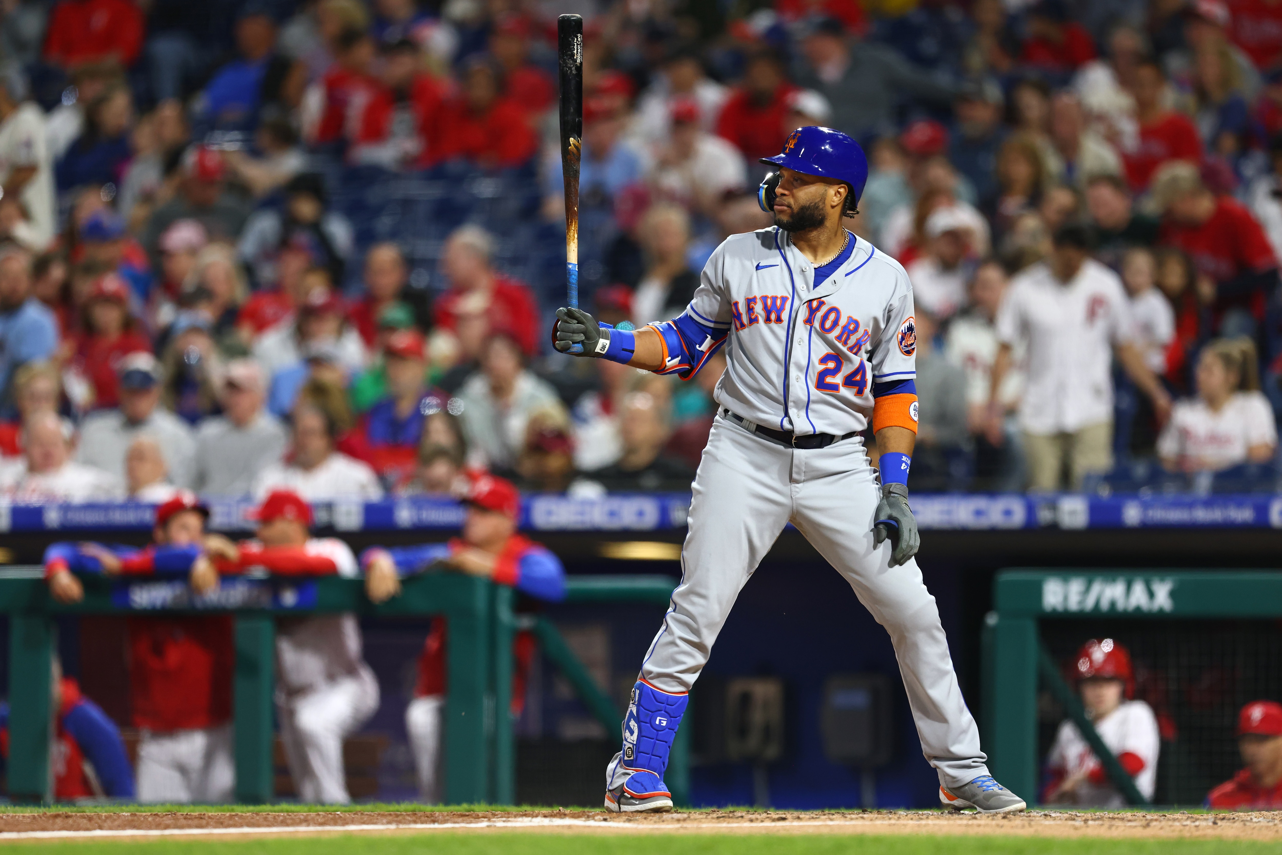 PHILADELPHIA, PA - APRIL 12: Robinson Cano #24 of the New York Mets during a game against the Philadelphia Phillies at Citizens Bank Park on April 12, 2022 in Philadelphia, Pennsylvania. (Photo by Rich Schultz/Getty Images)