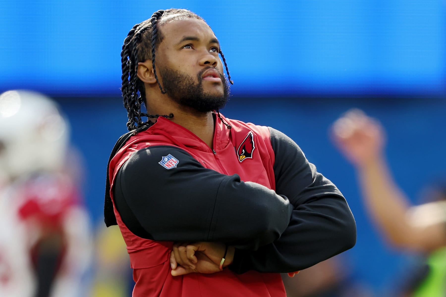 INGLEWOOD, CALIFORNIA - NOVEMBER 13: Kyler Murray #1 of the Arizona Cardinals looks on during warmups prior to the game against the Los Angeles Rams at SoFi Stadium on November 13, 2022 in Inglewood, California. (Photo by Sean M. Haffey/Getty Images)