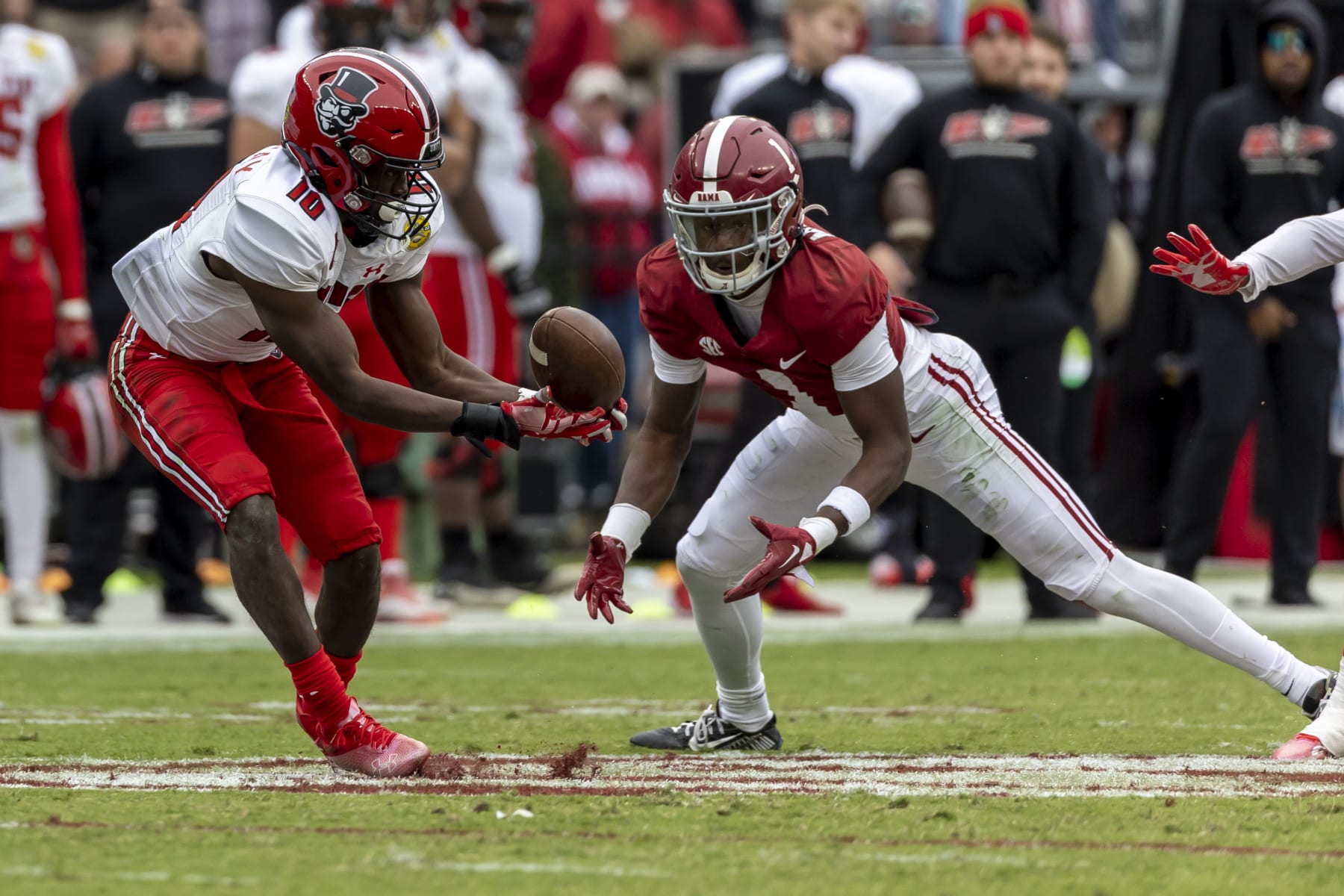 Austin Peay wide receiver Drae McCray (10) grabs a pass in front of Alabama defensive back Kool-Aid McKinstry (1) during the second half of an NCAA college football game, Saturday, Nov. 19, 2022, in Tuscaloosa, Ala. (AP Photo/Vasha Hunt)