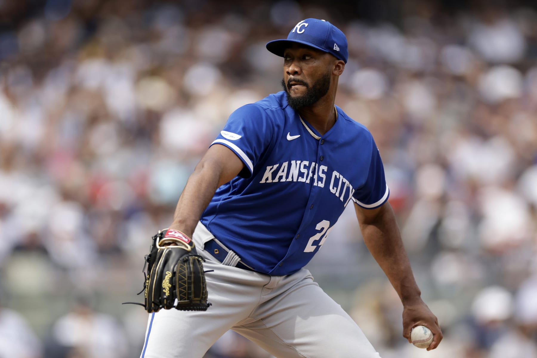 NEW YORK, NY - JULY 31: Amir Garrett #24 of the Kansas City Royals pitches against the New York Yankees during the sixth inning at Yankee Stadium on July 31, 2022 in the Bronx borough of New York City. (Photo by Adam Hunger/Getty Images)