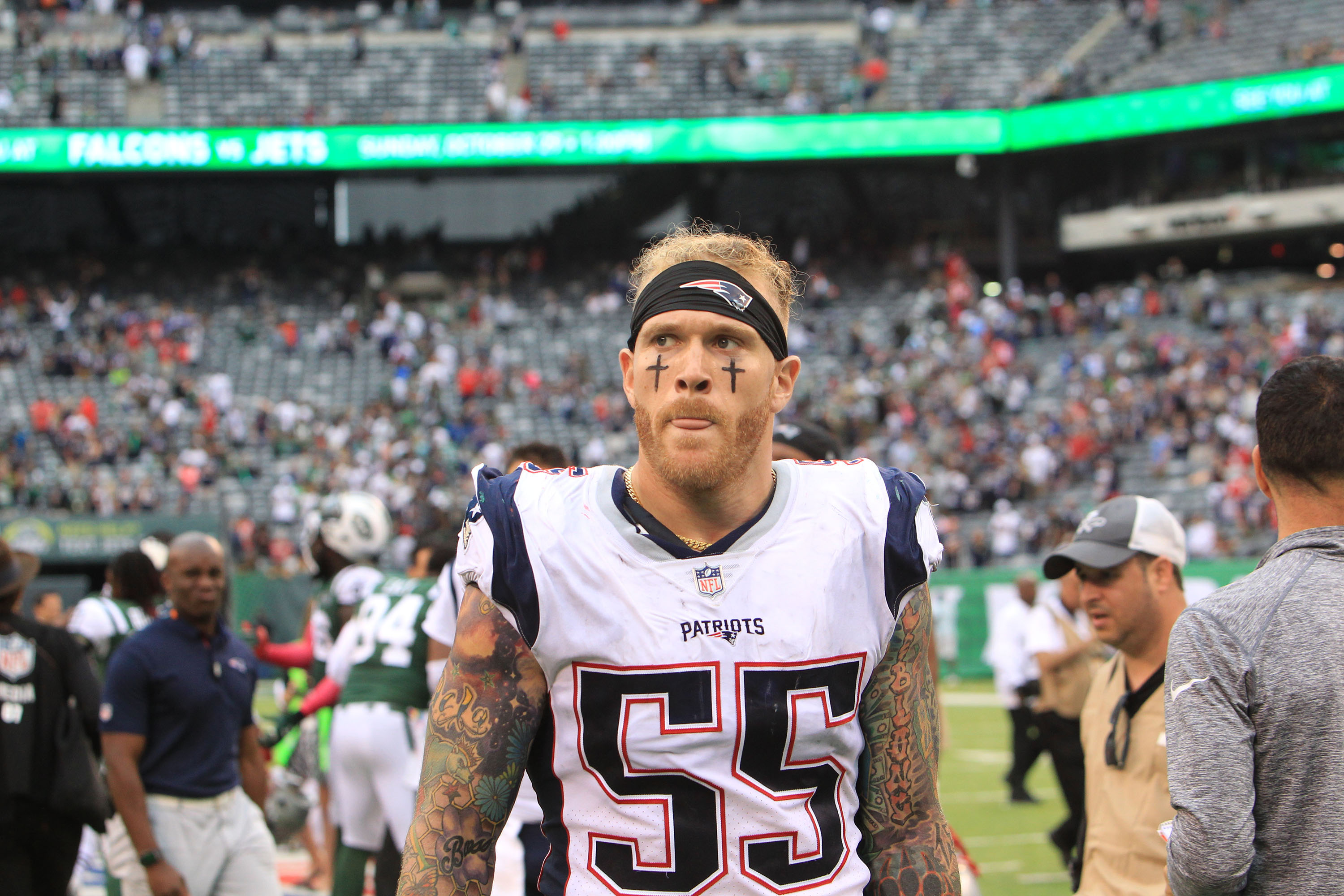 EAST RUTHERFORD, NJ - OCTOBER 15: Defensive End Cassius Marsh #55 of the New England Patriots in action against the New York Jets during their game at MetLife Stadium on October 15, 2017 in East Rutherford, New Jersey. (Photo by Al Pereira/Getty Images)